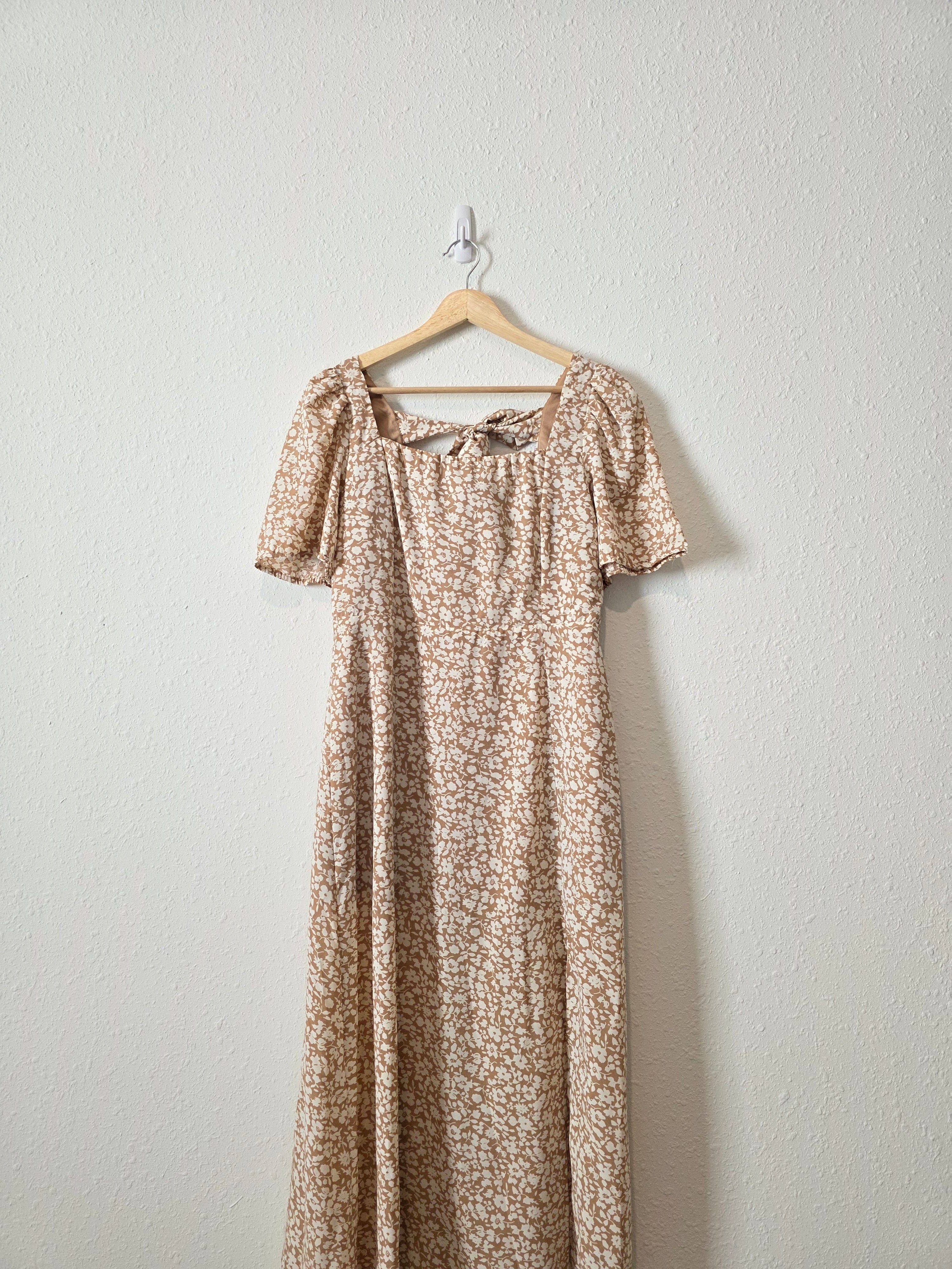 Altar'd State Floral Midi Dress (L)