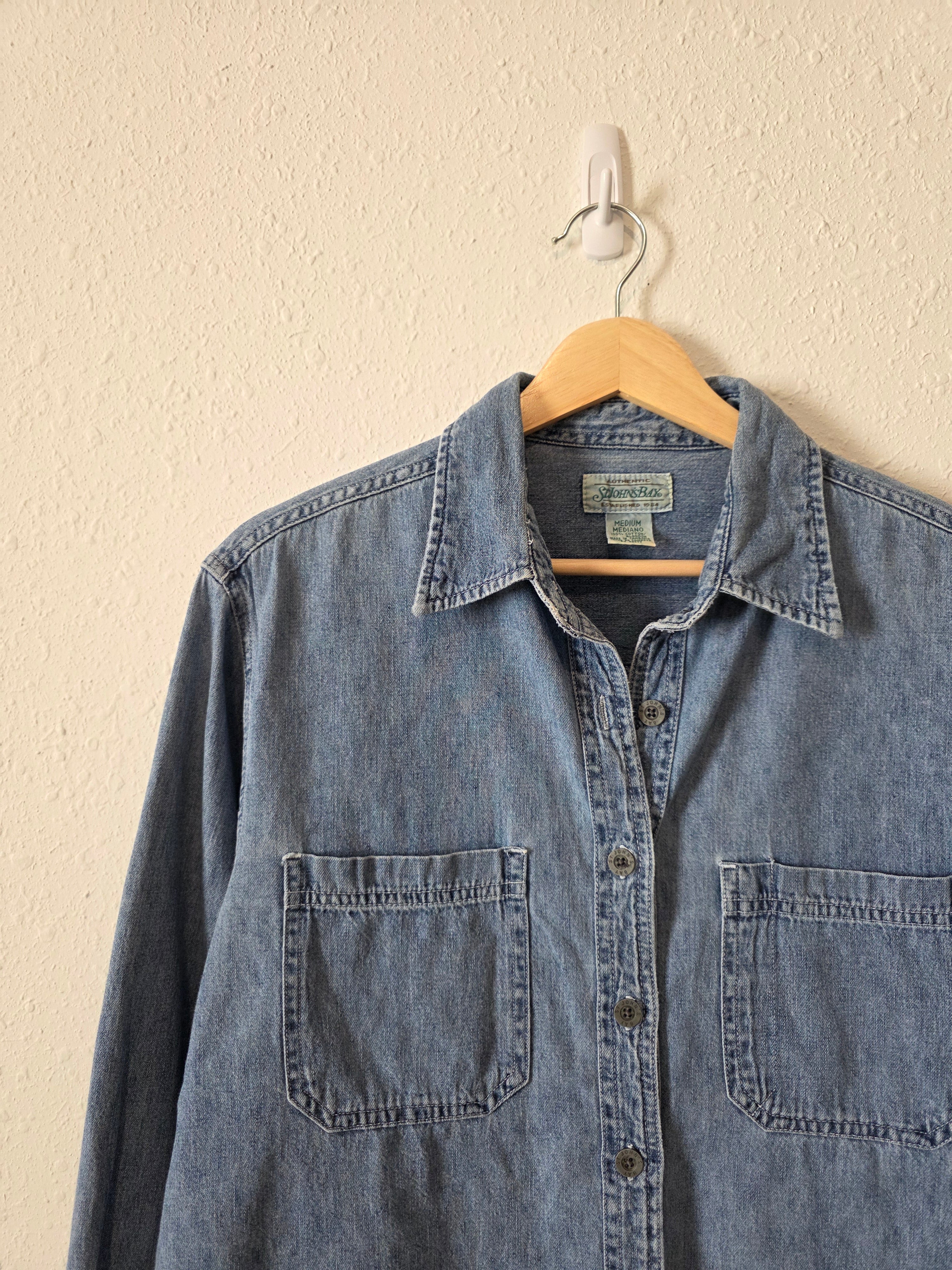 Vintage Denim Button Up (M)