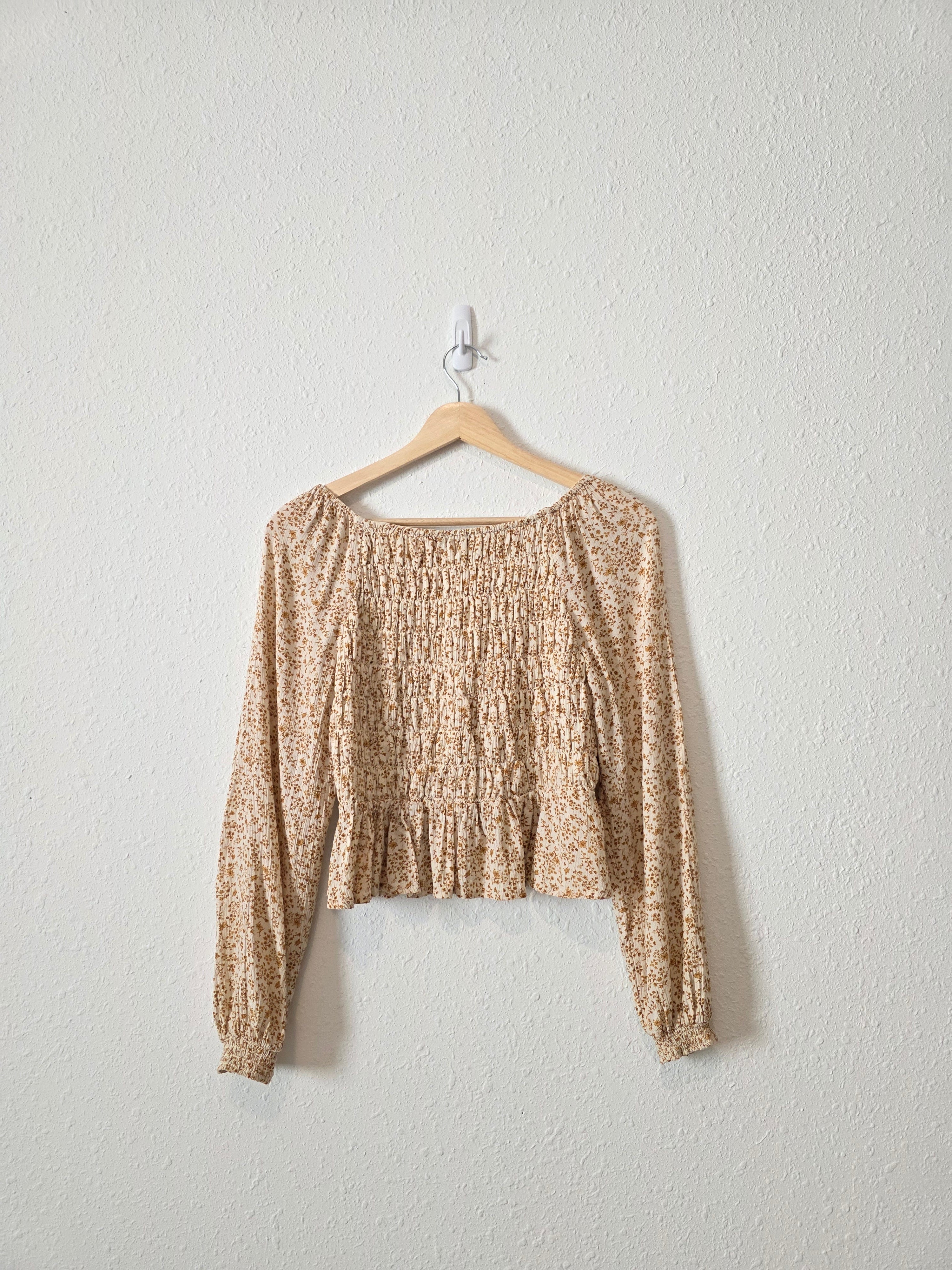 Dainty Floral Smocked Top (M)