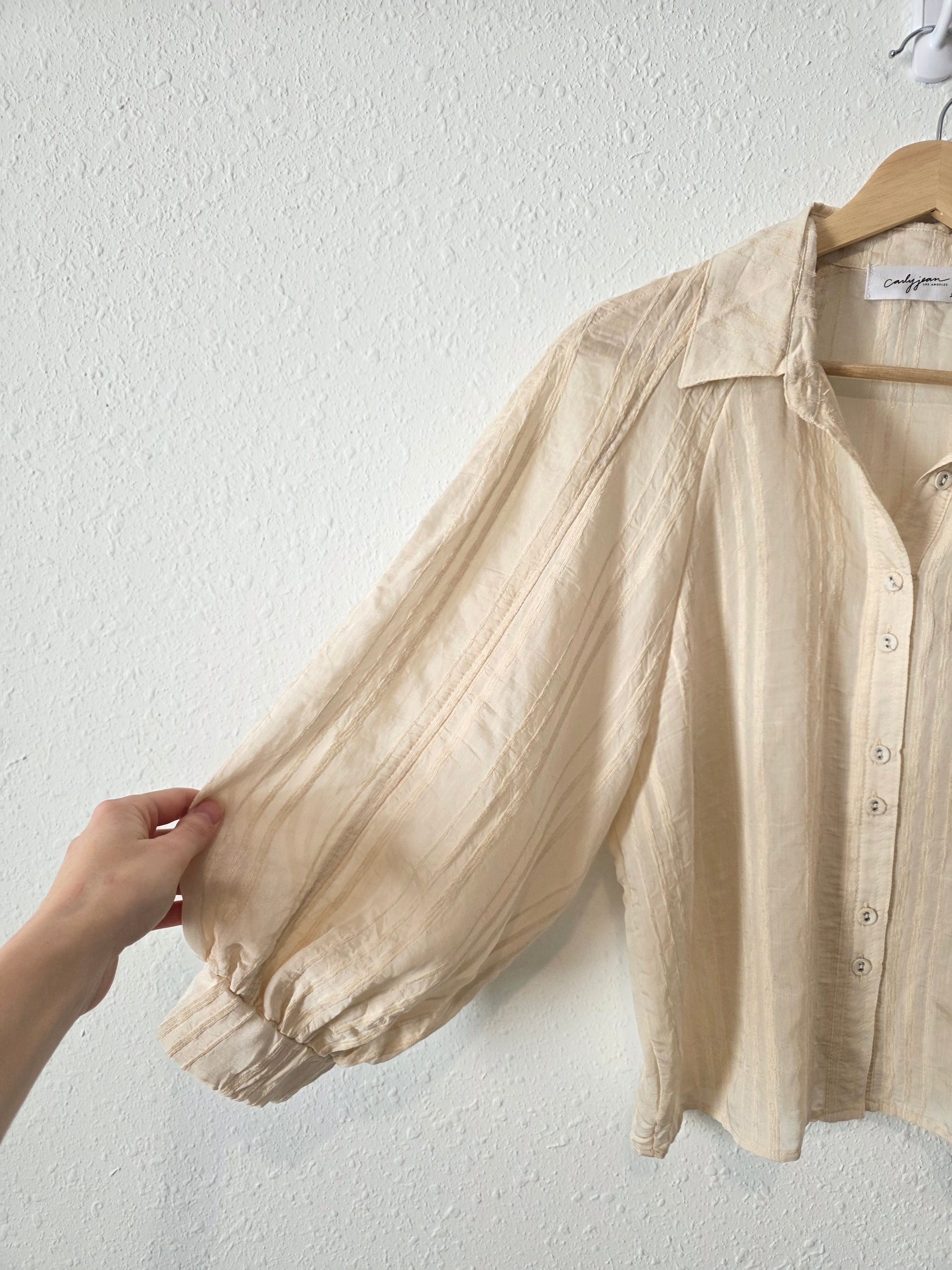 Carly Jean Puff Sleeve Button Up (S)