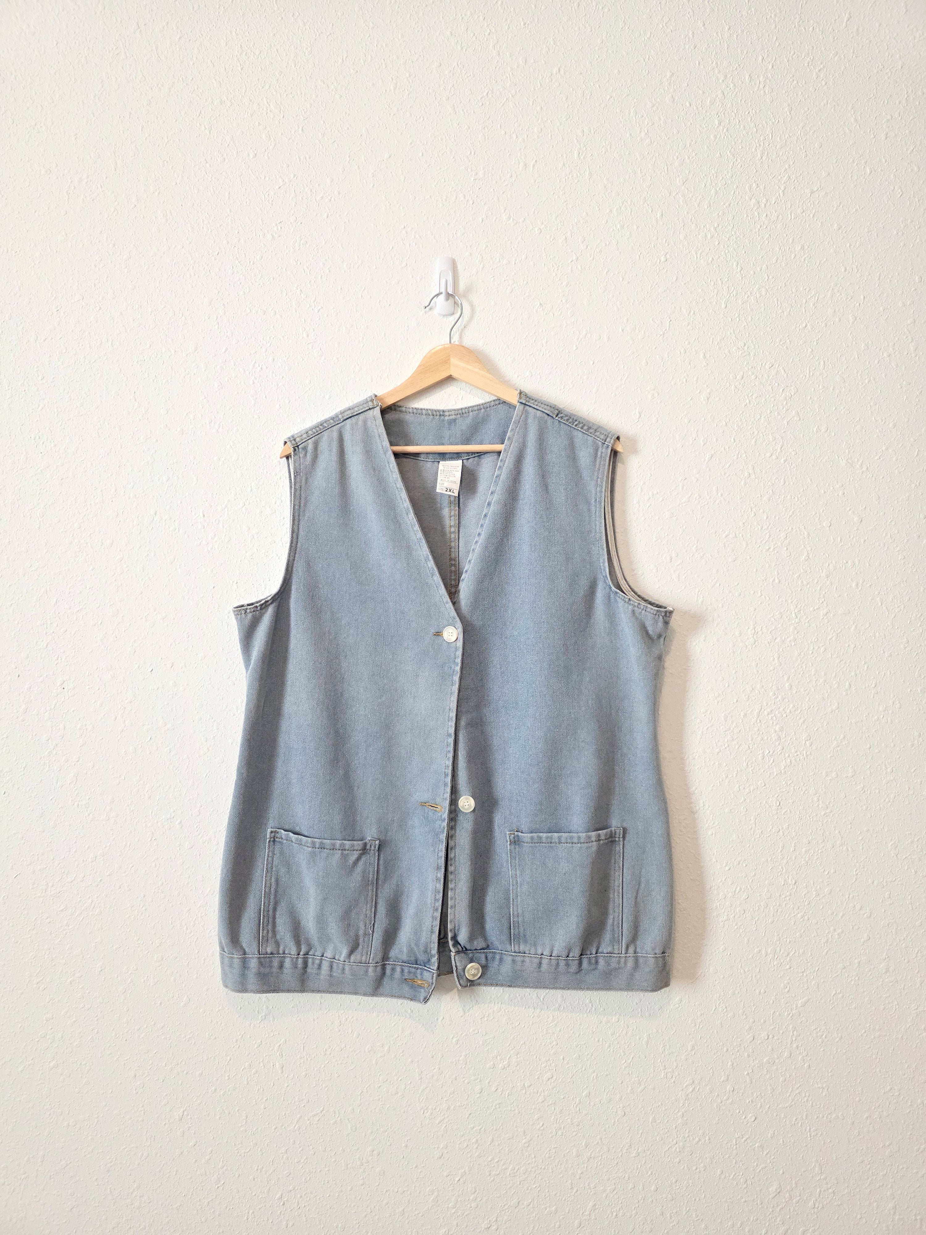 Light Wash Denim Vest (2X)