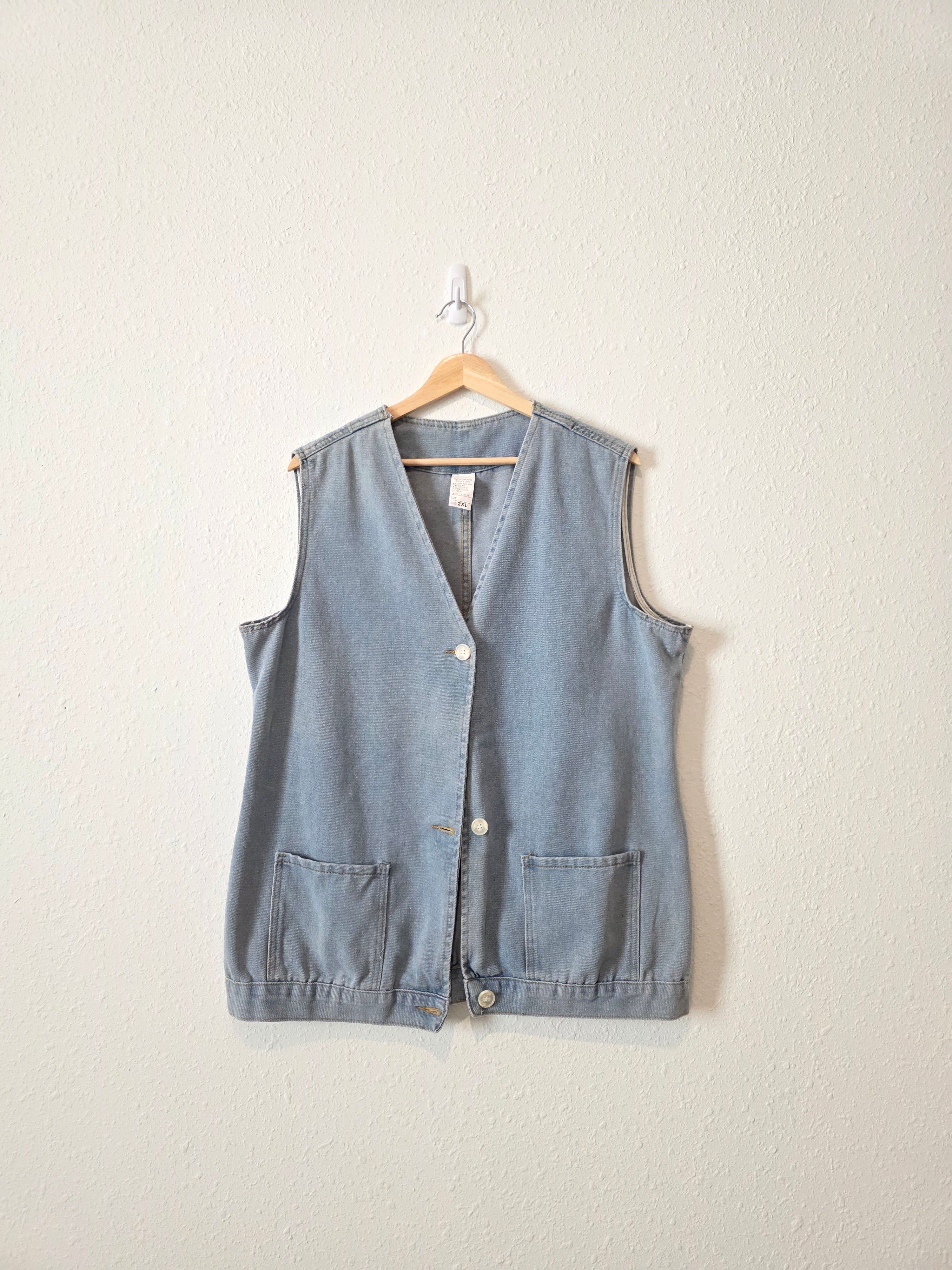 Light Wash Denim Vest (2X)