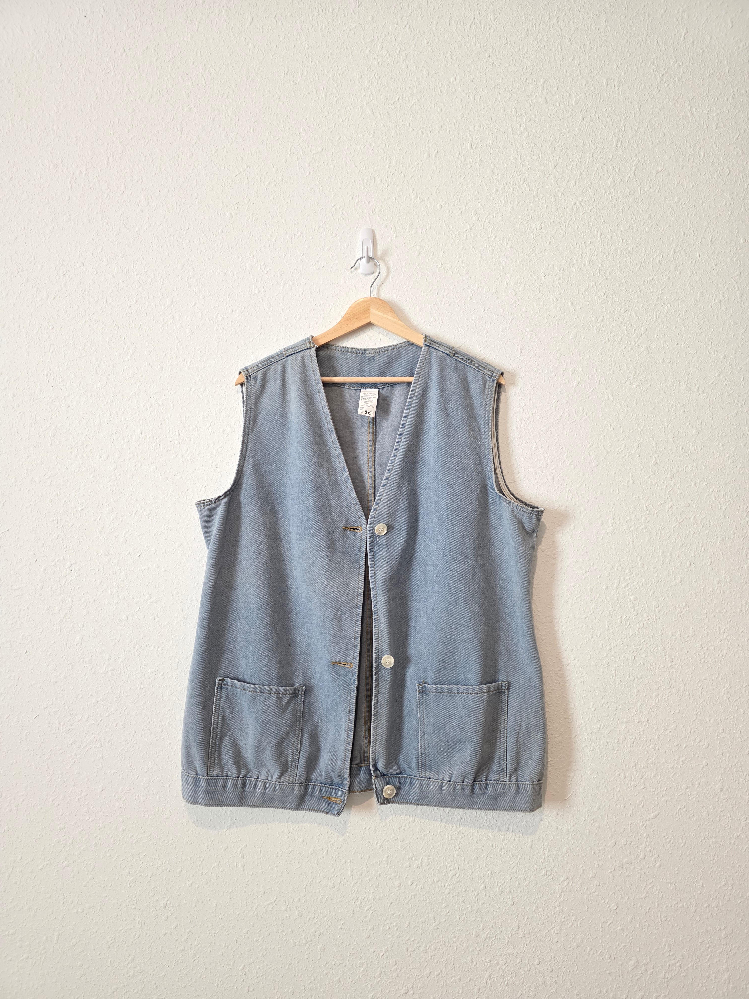Light Wash Denim Vest (2X)