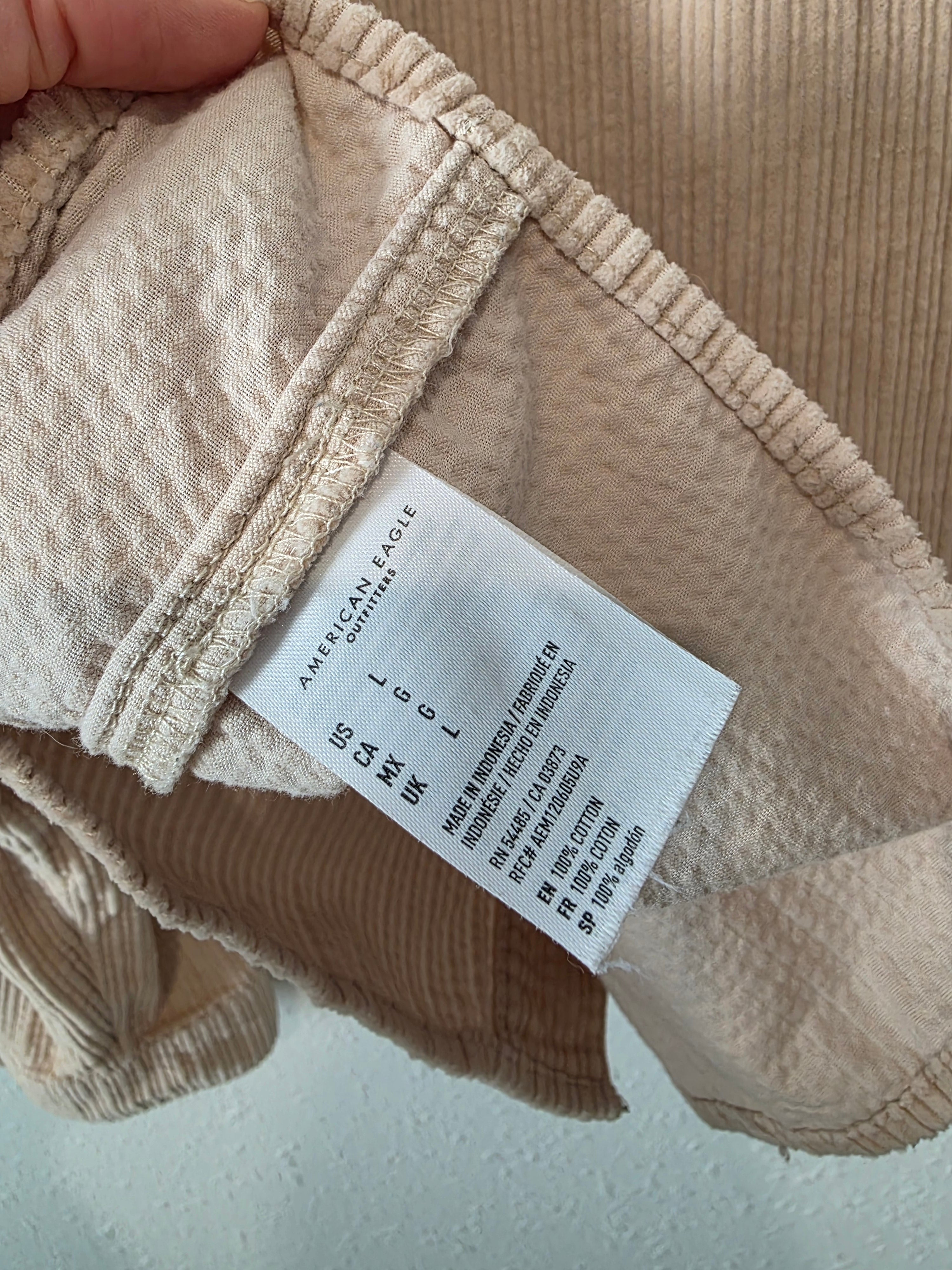 Neutral Cord Button Up (L)