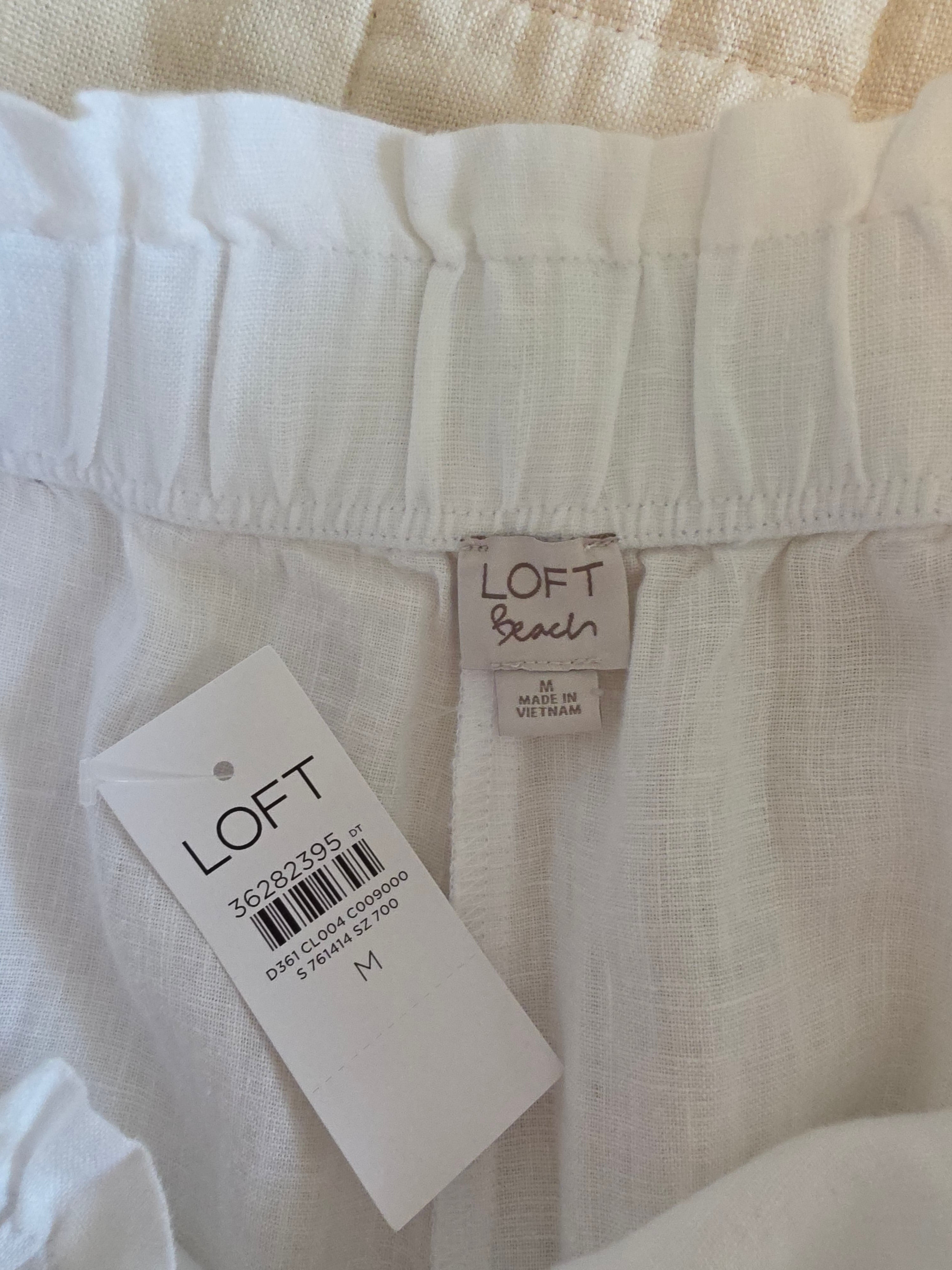 NEW Loft White Linen Shorts (M)