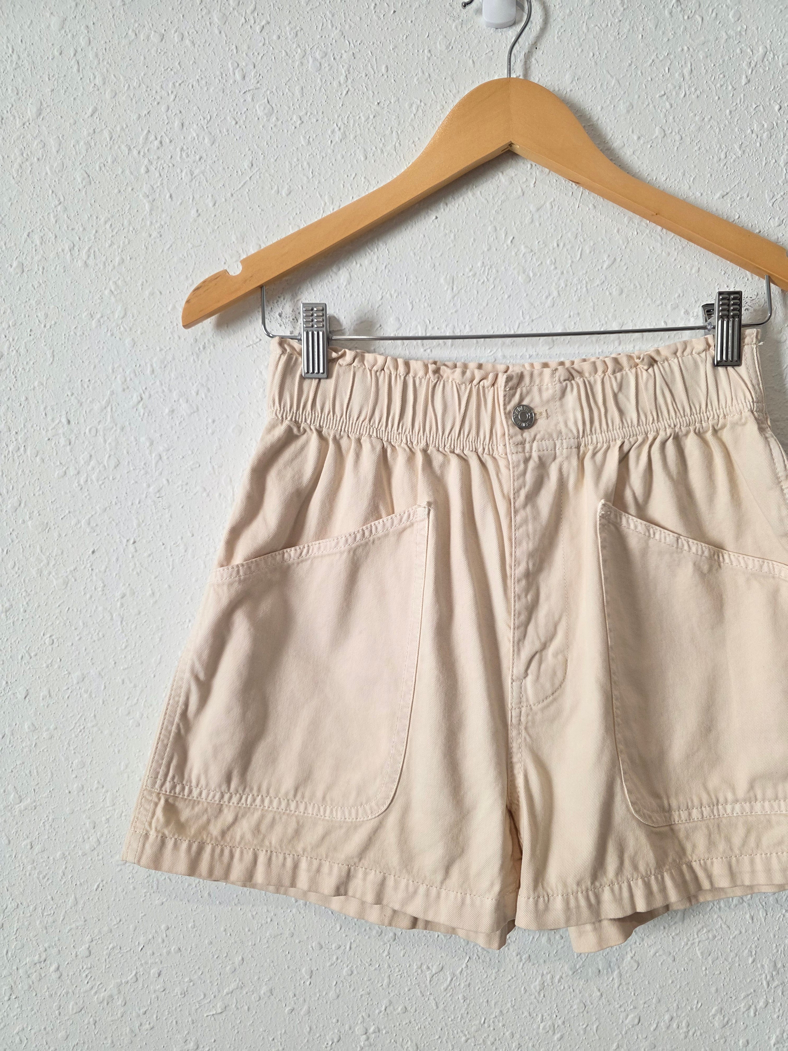 Madewell Cream High Rise Shorts (24)
