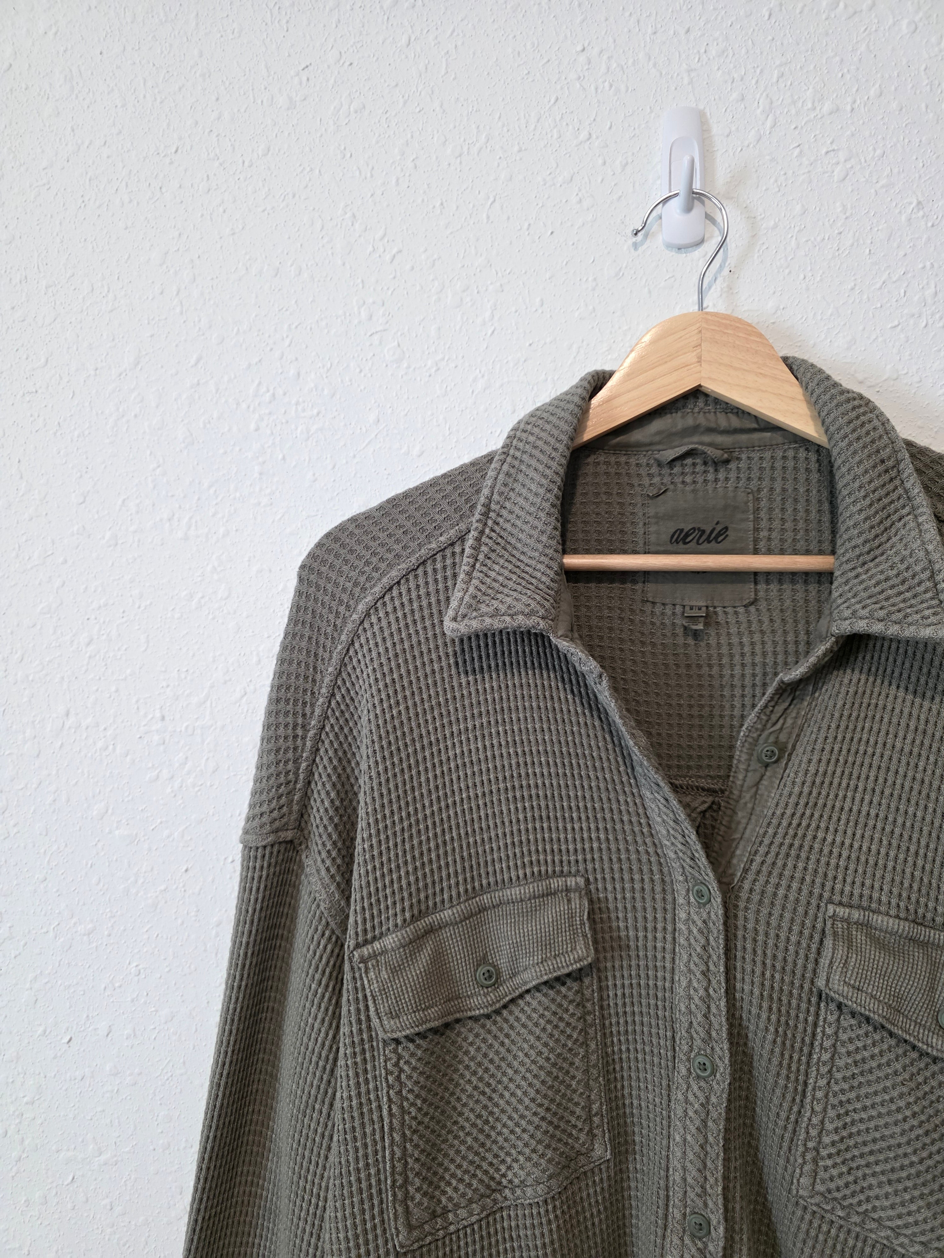 Aerie Olive Waffle Button Up (M)