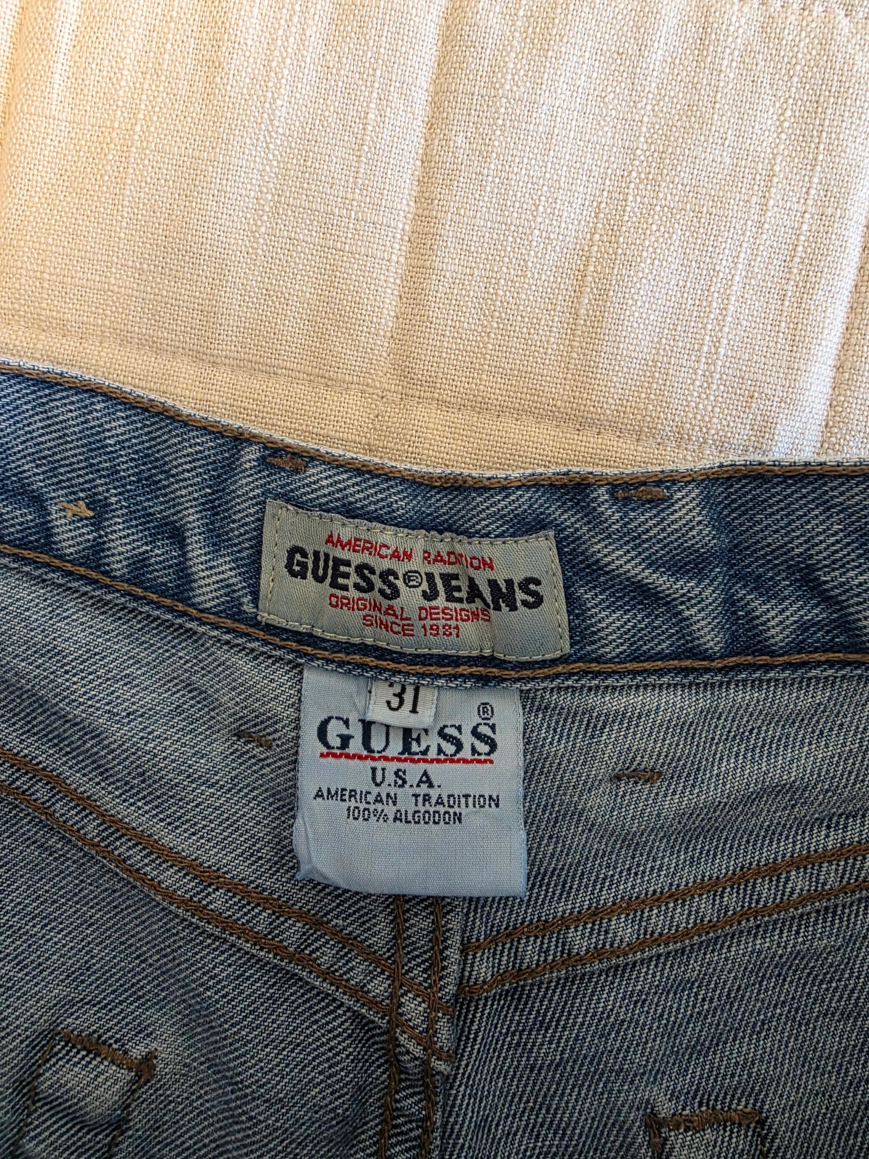 Vintage Guess Relaxed Denim Shorts (27)
