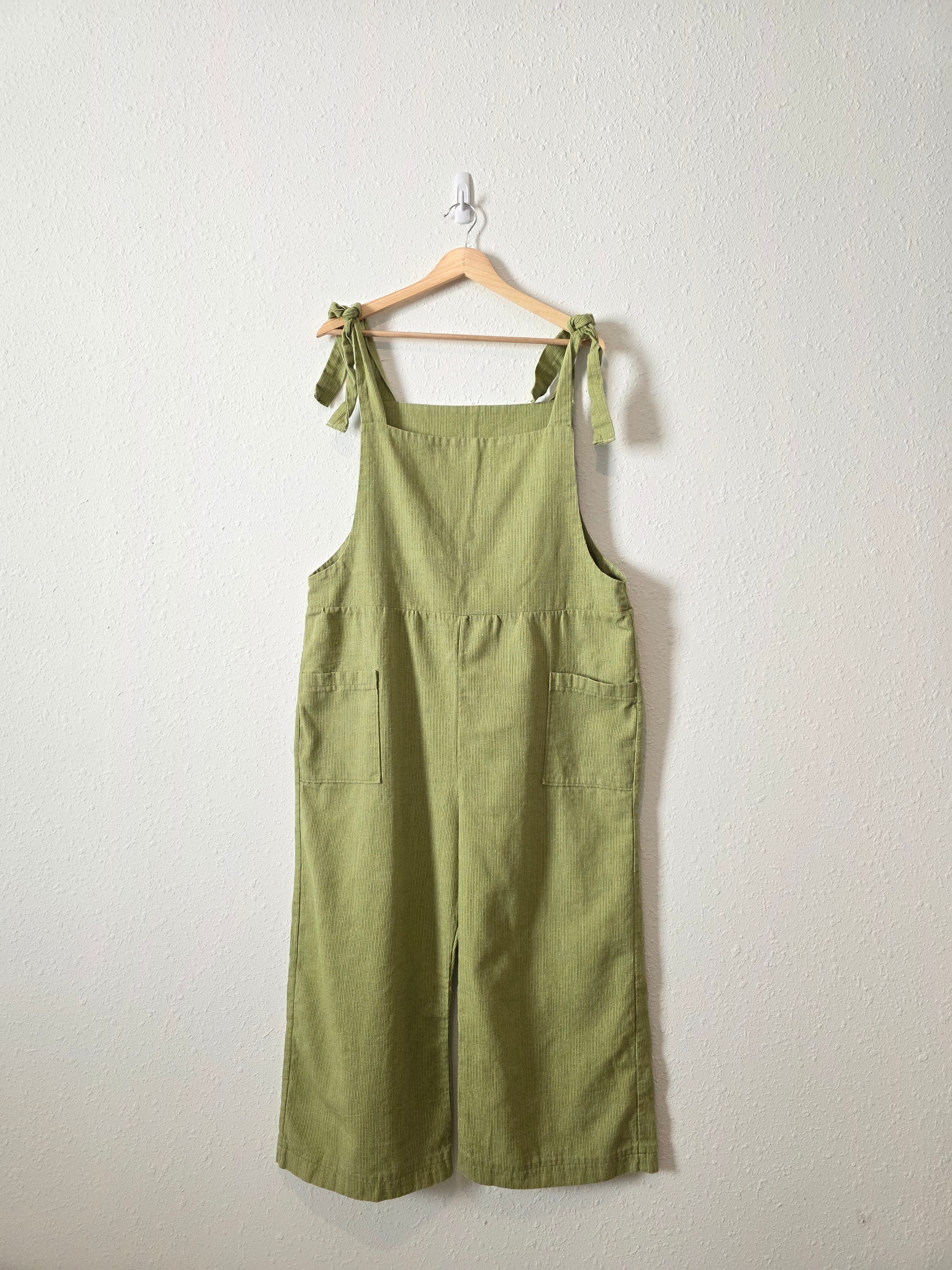 Green Wide Leg Overall Jumpsuit (L/XL)