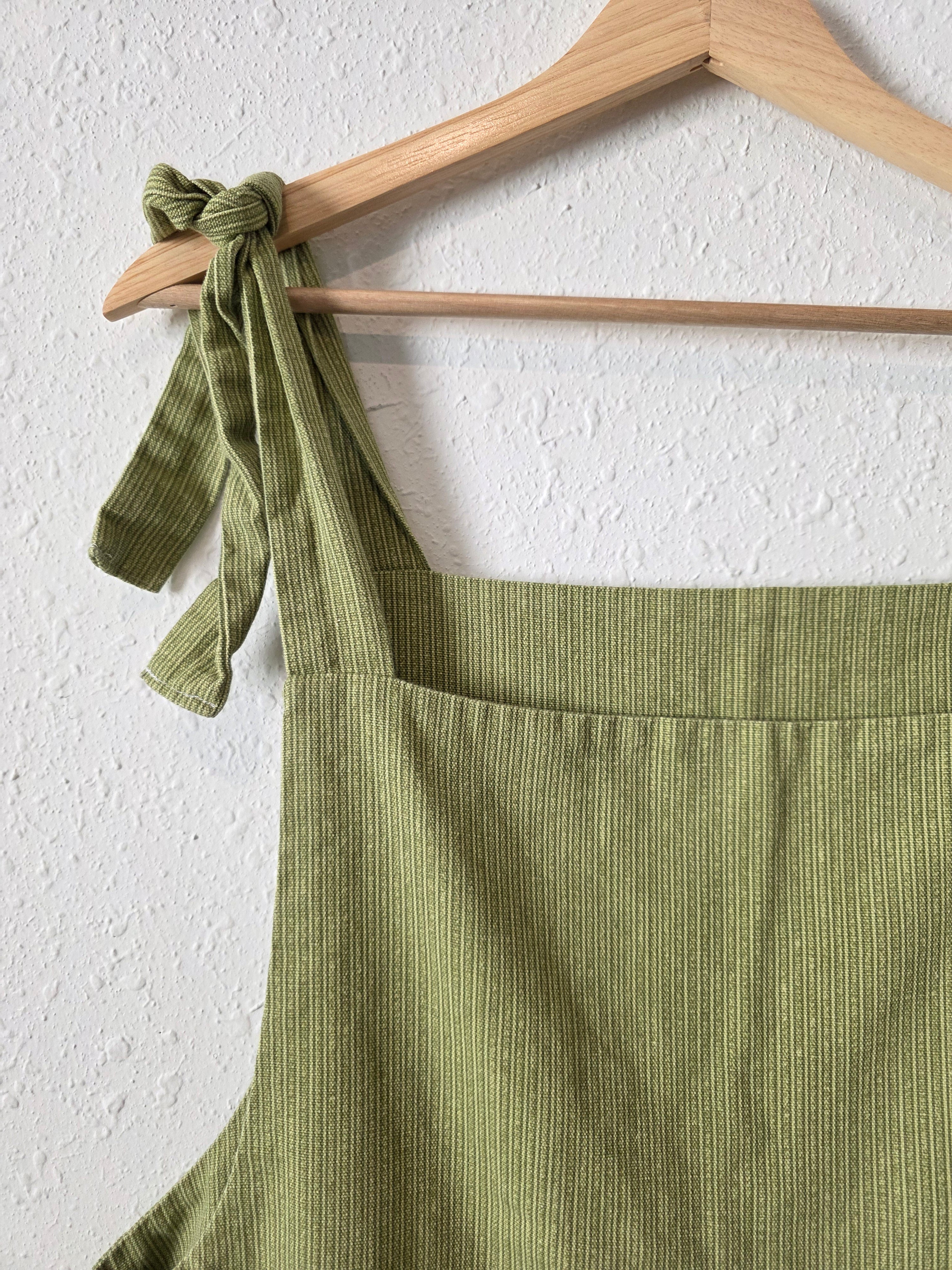 Green Wide Leg Overall Jumpsuit (L/XL)