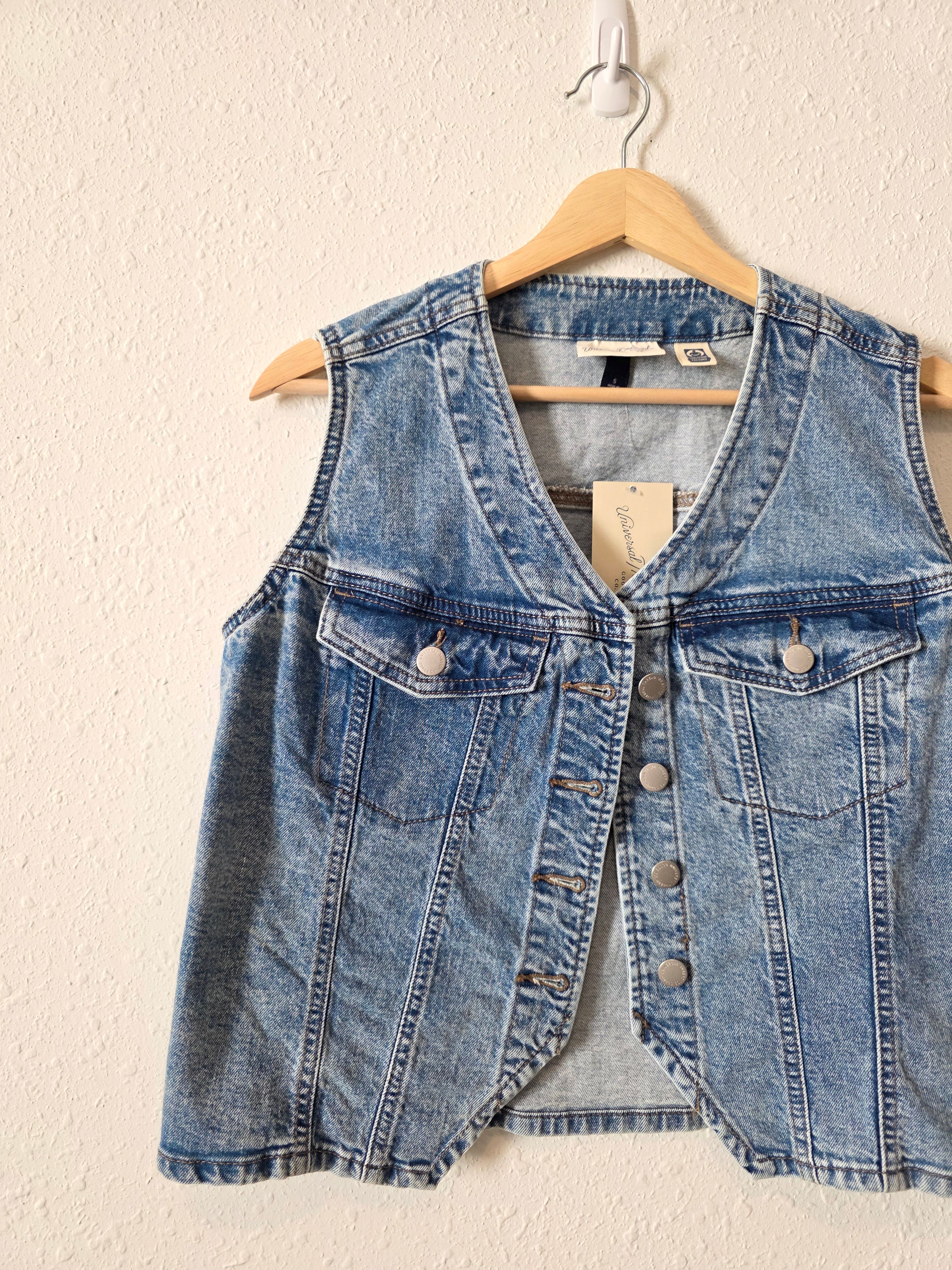 NEW Cropped Denim Vest (S)