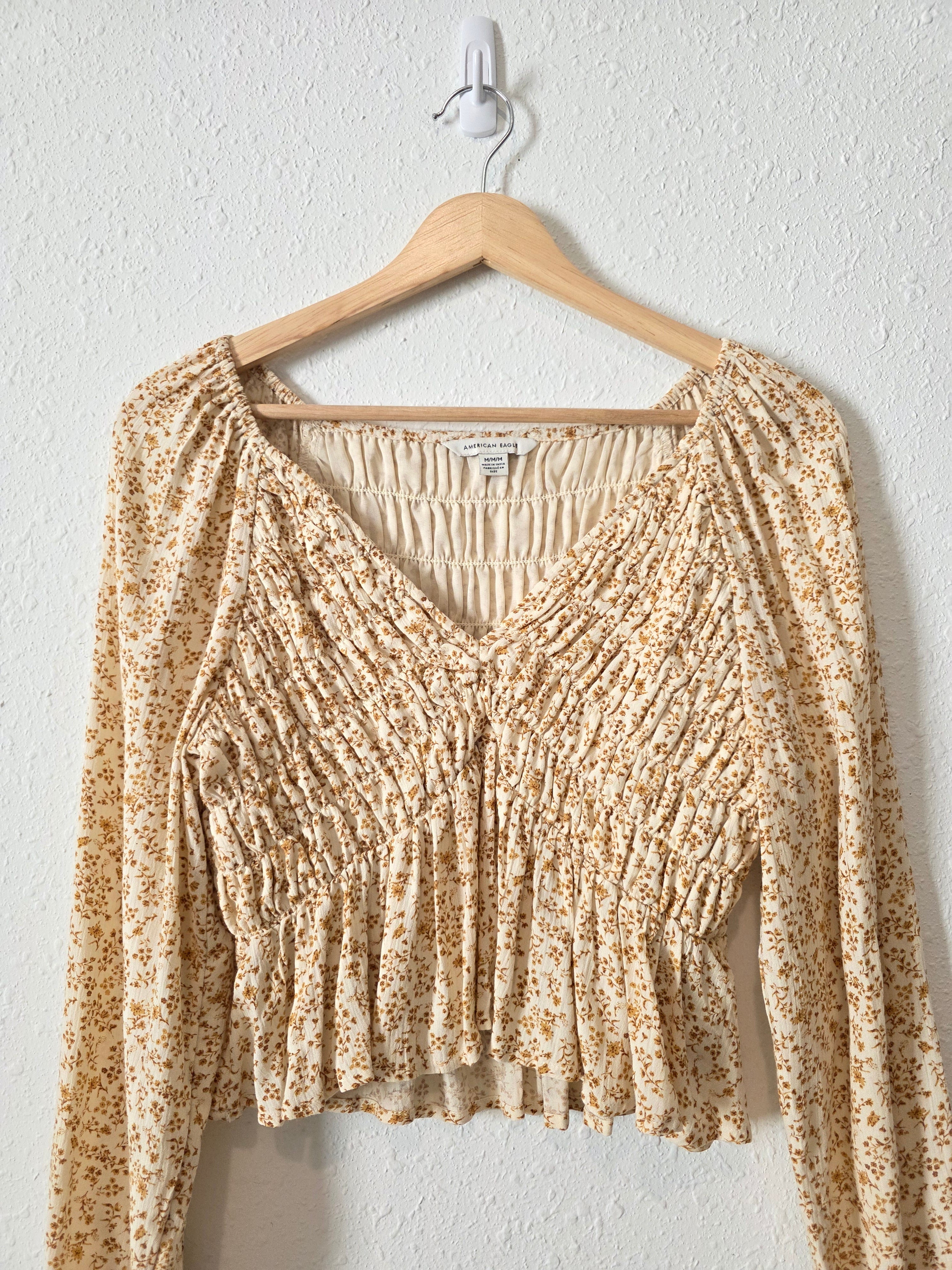 Dainty Floral Smocked Top (M)