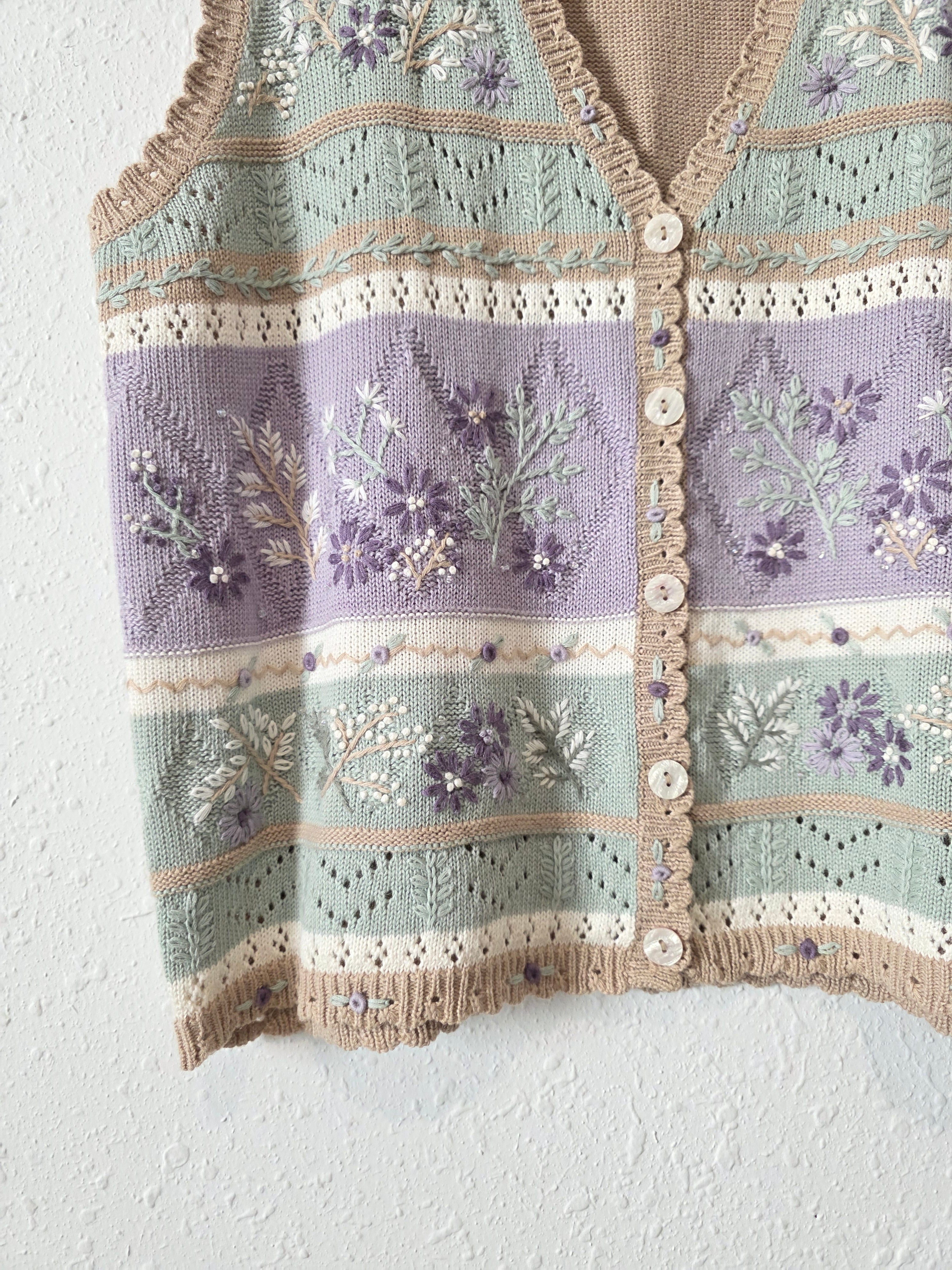 Vintage Floral Embroidered Vest (LP)