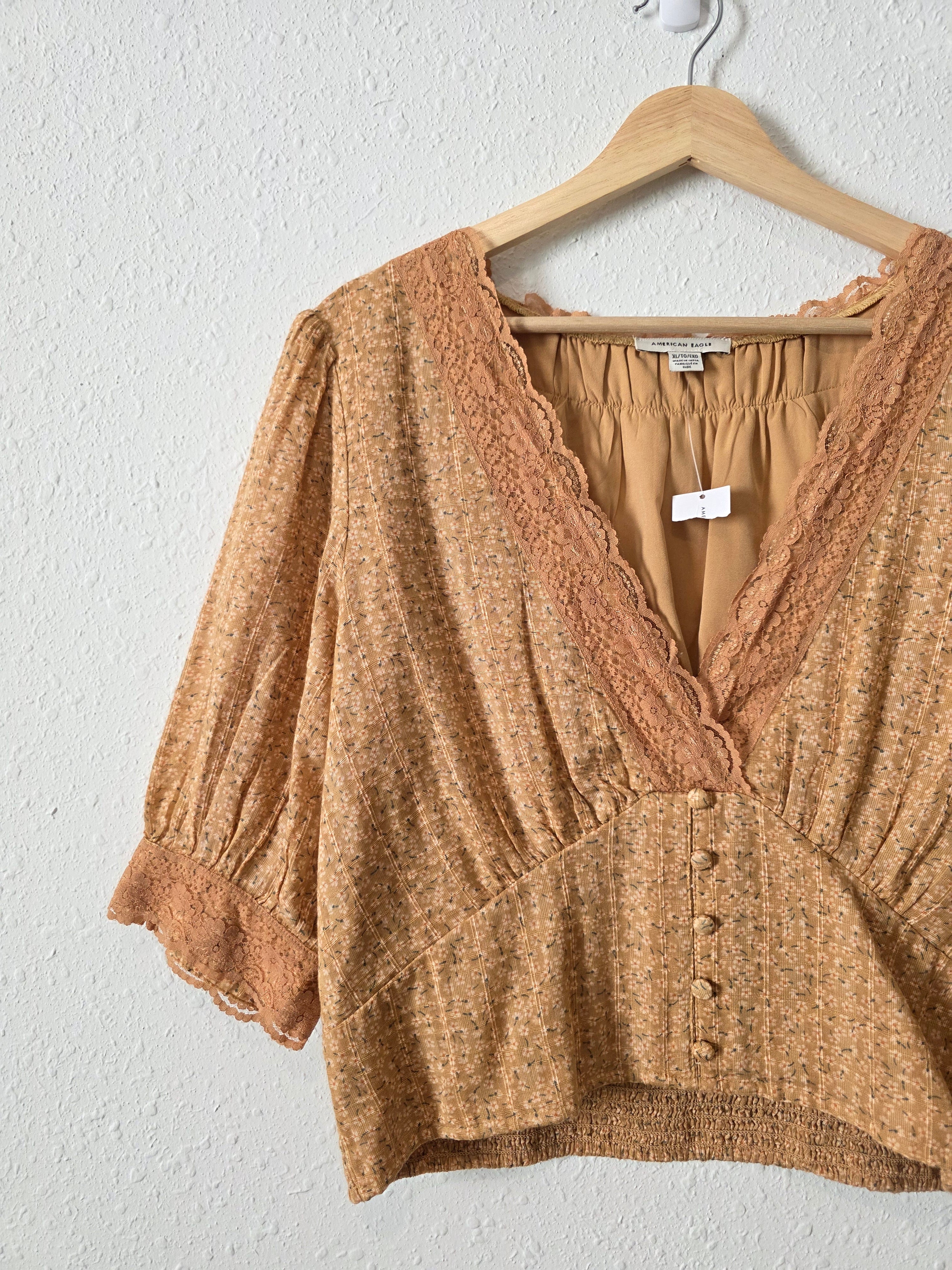 NEW Dainty Floral Lace Top (XL)