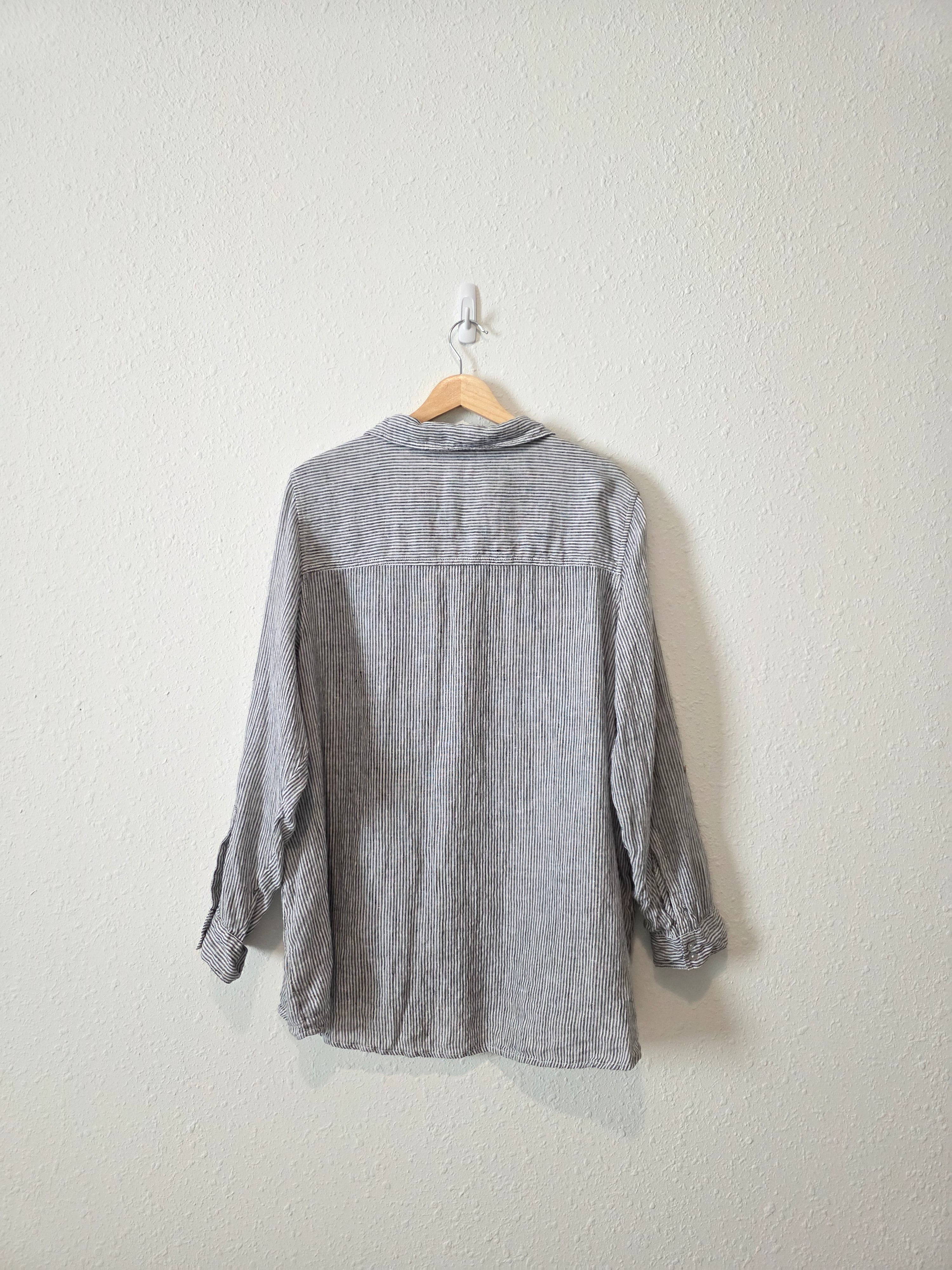 Striped Linen Button Up (2X)