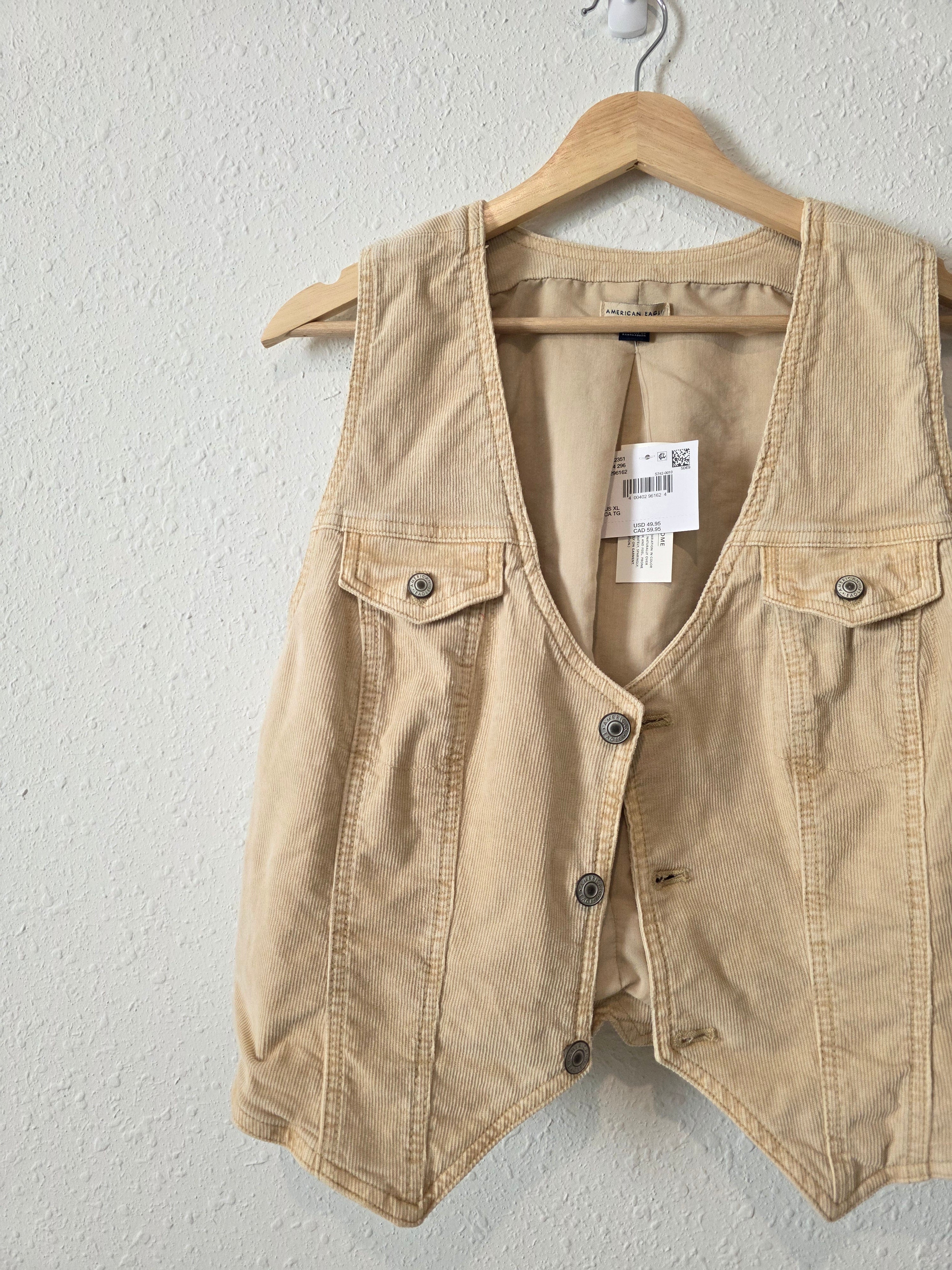 NEW Cropped Corduroy Vest (XL)