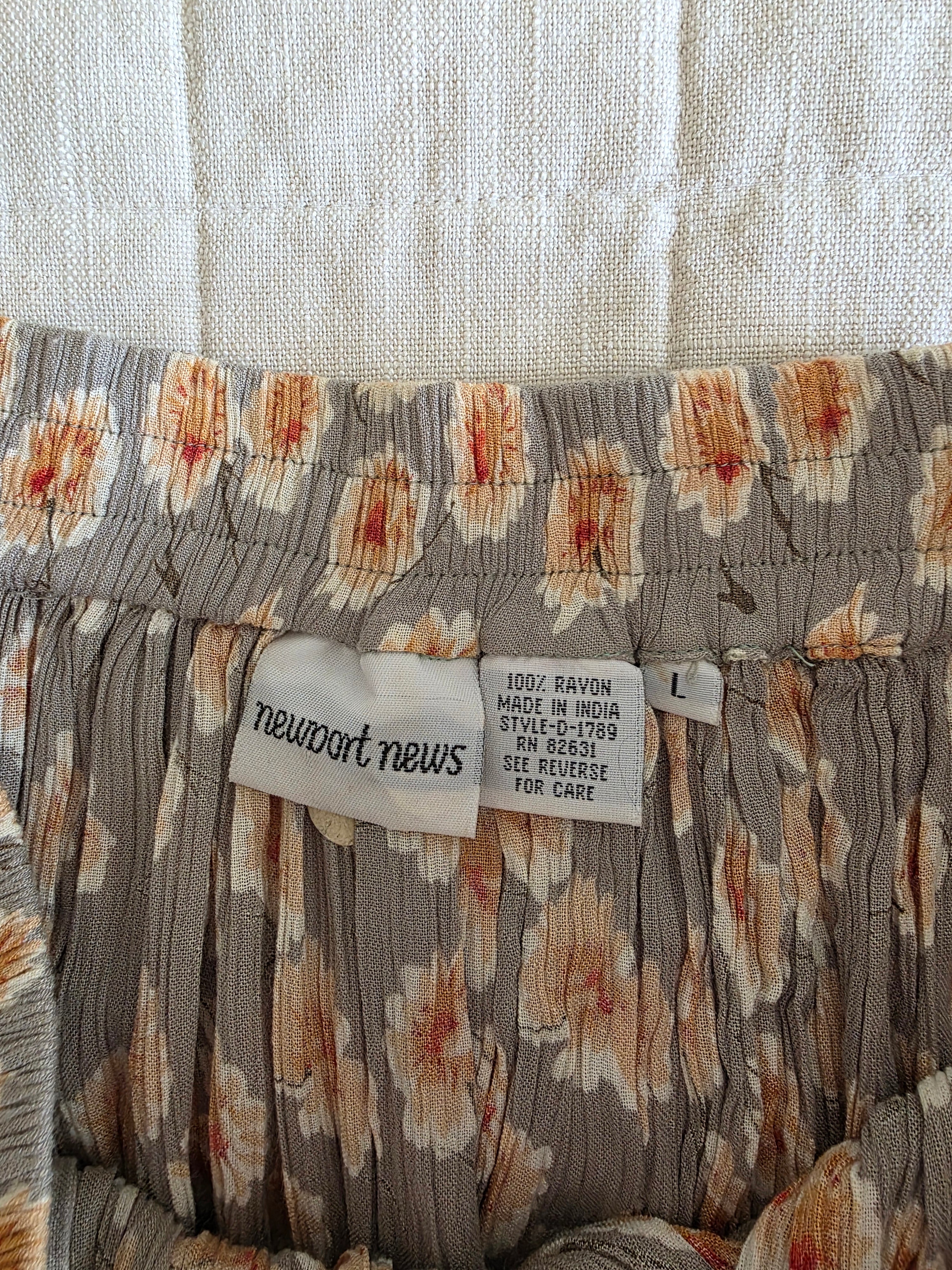 Vintage Floral Maxi Skirt (L)