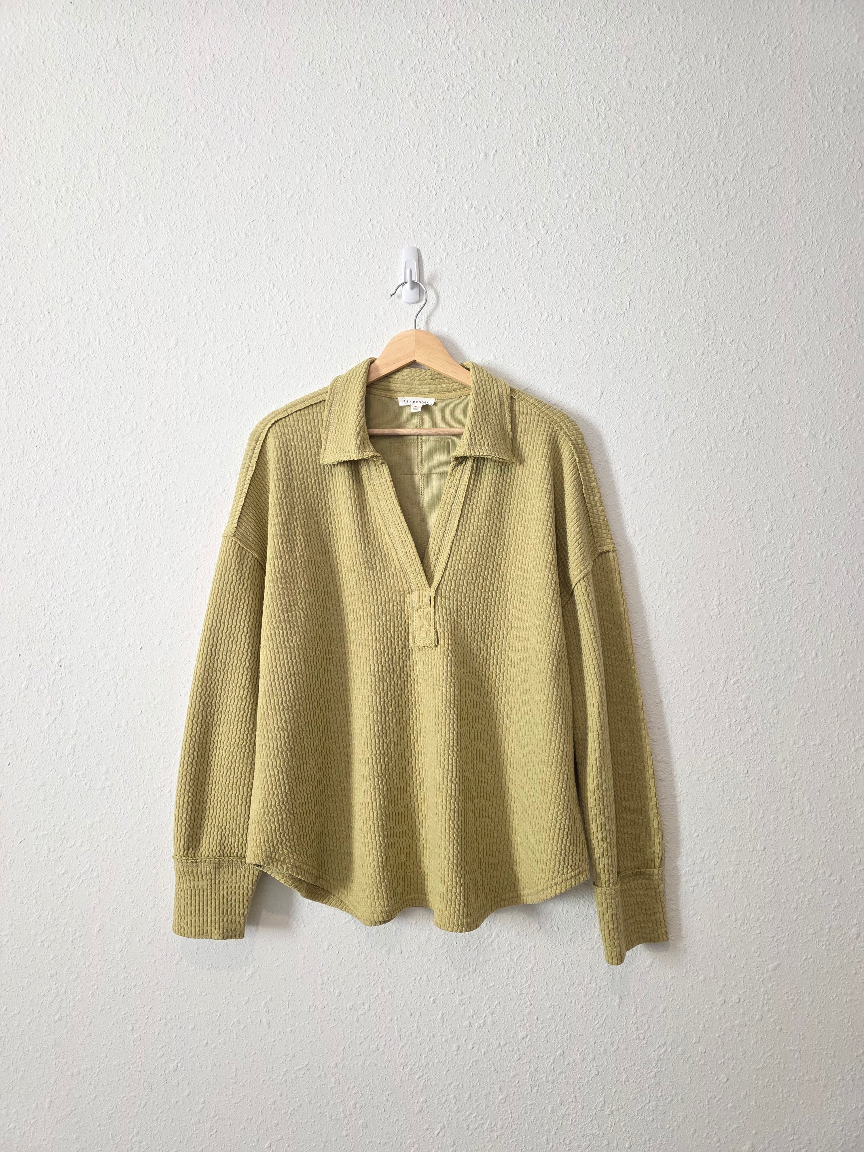 Green Textured Collared Top (XL)