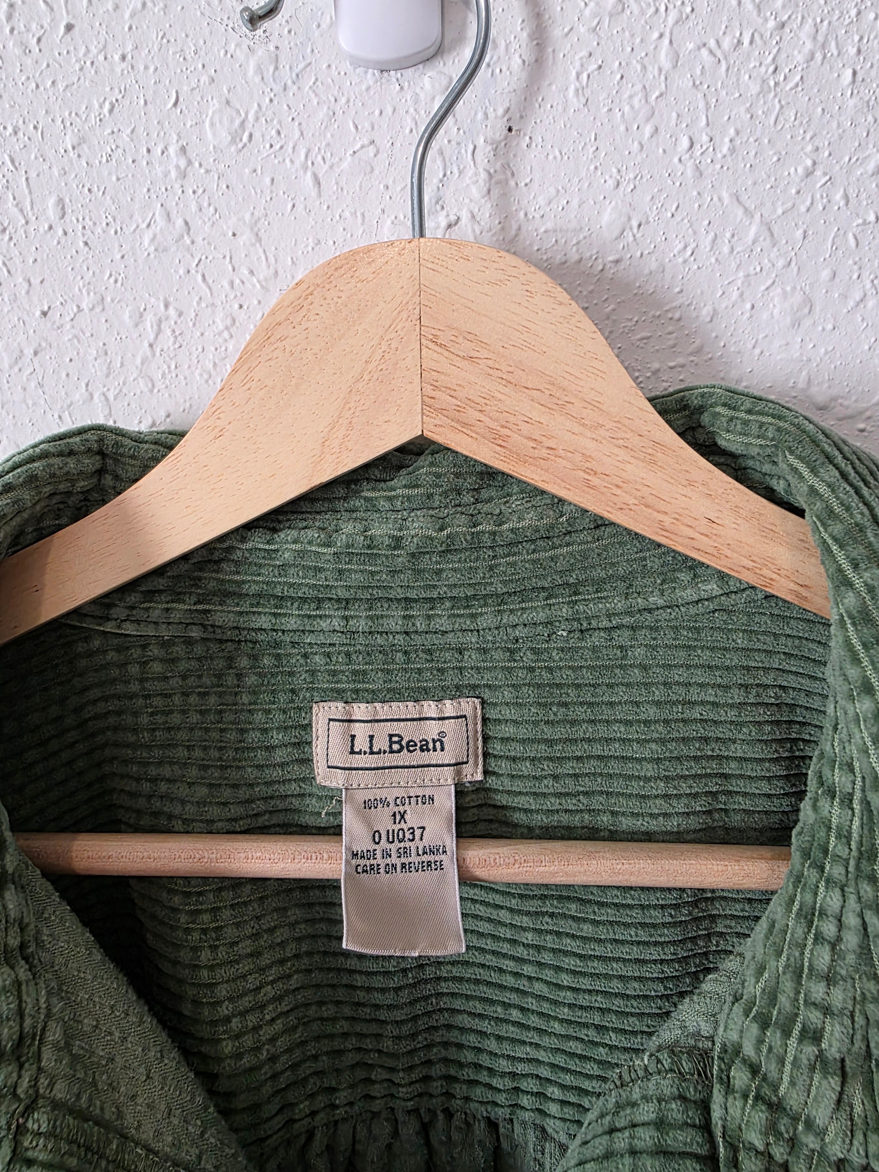 LL Bean Green Cord Button Up (1X)