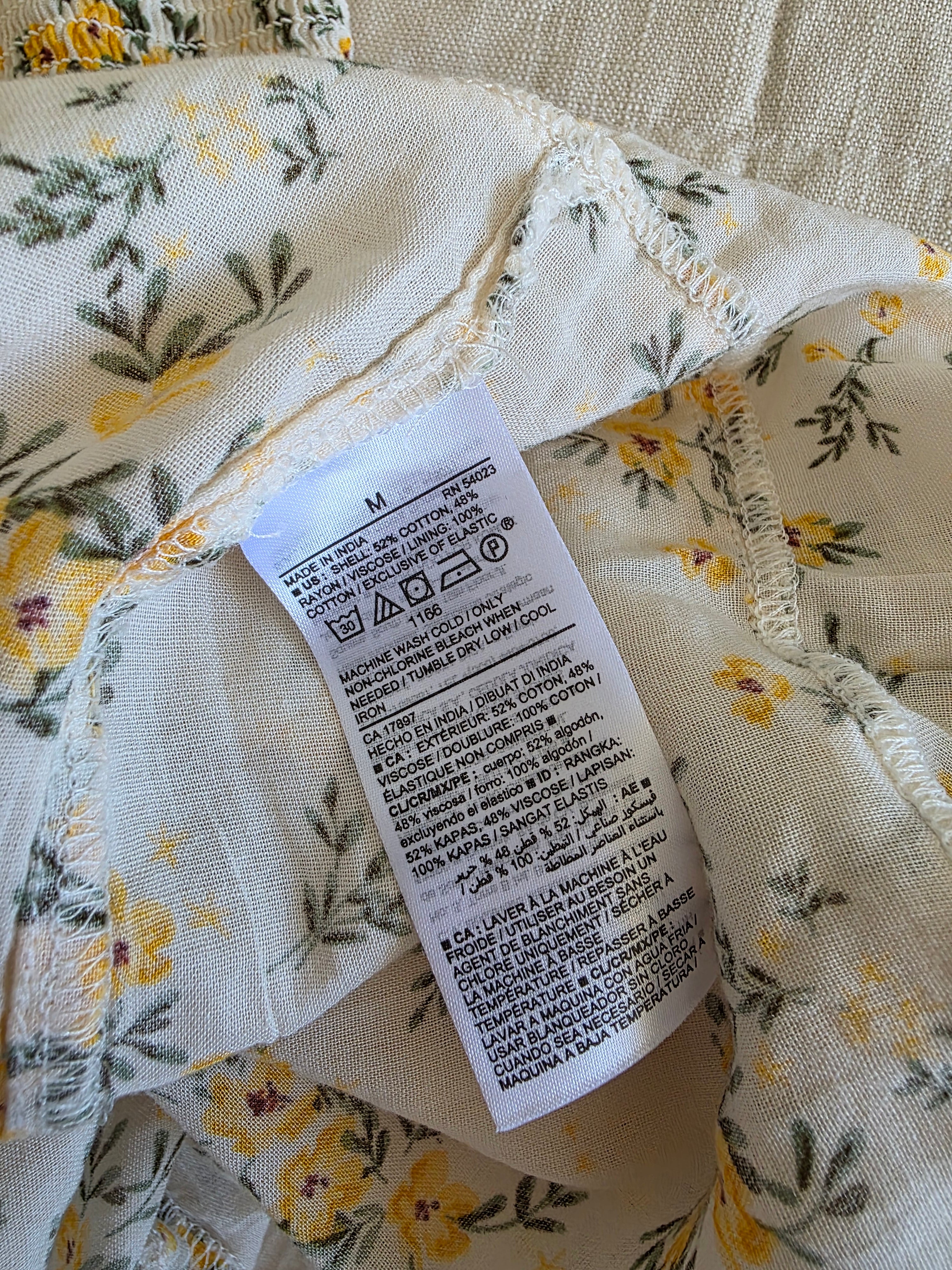 Floral Smocked Midi Dress (M)