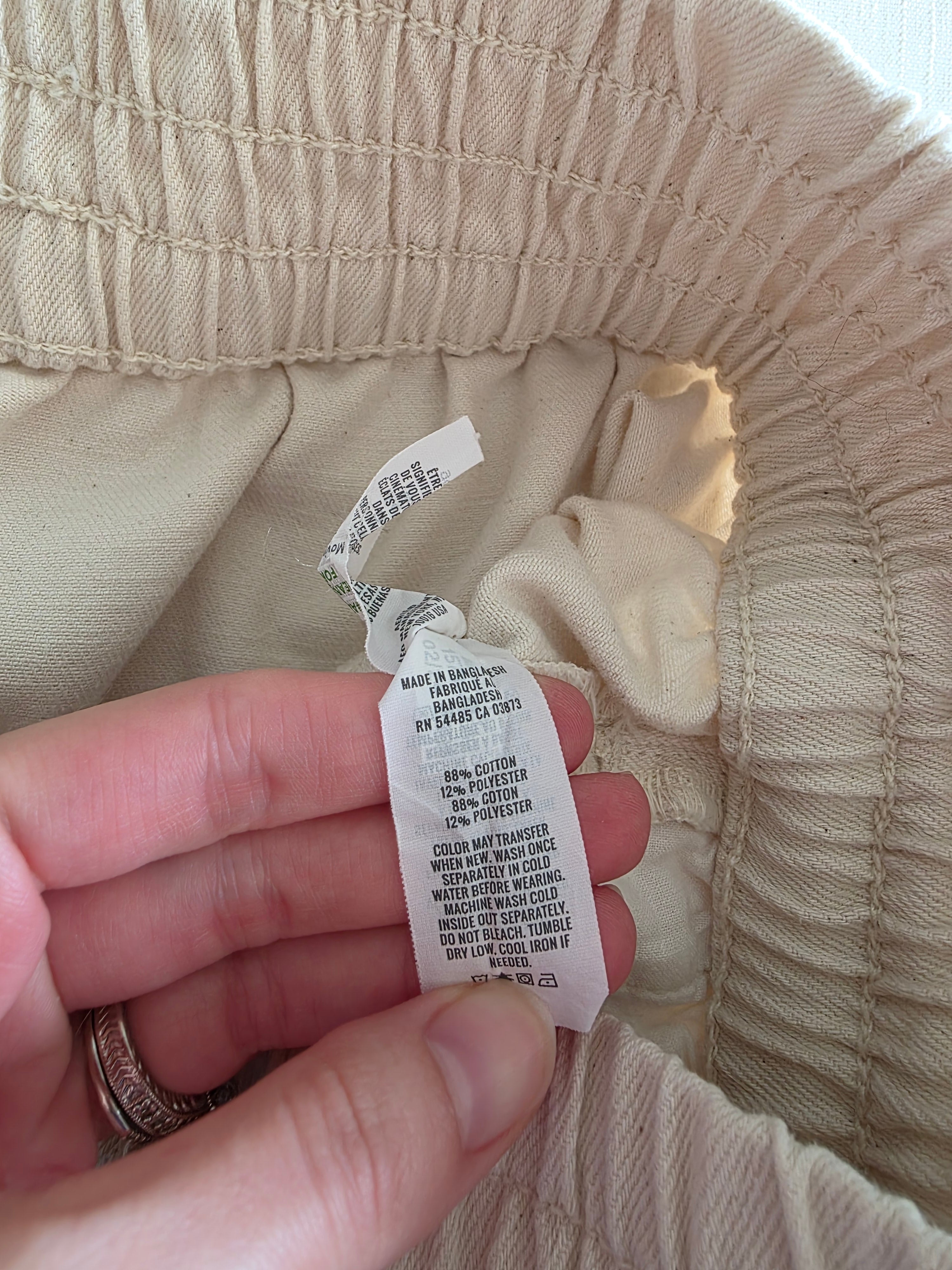 Aerie Cream Shorts (M)