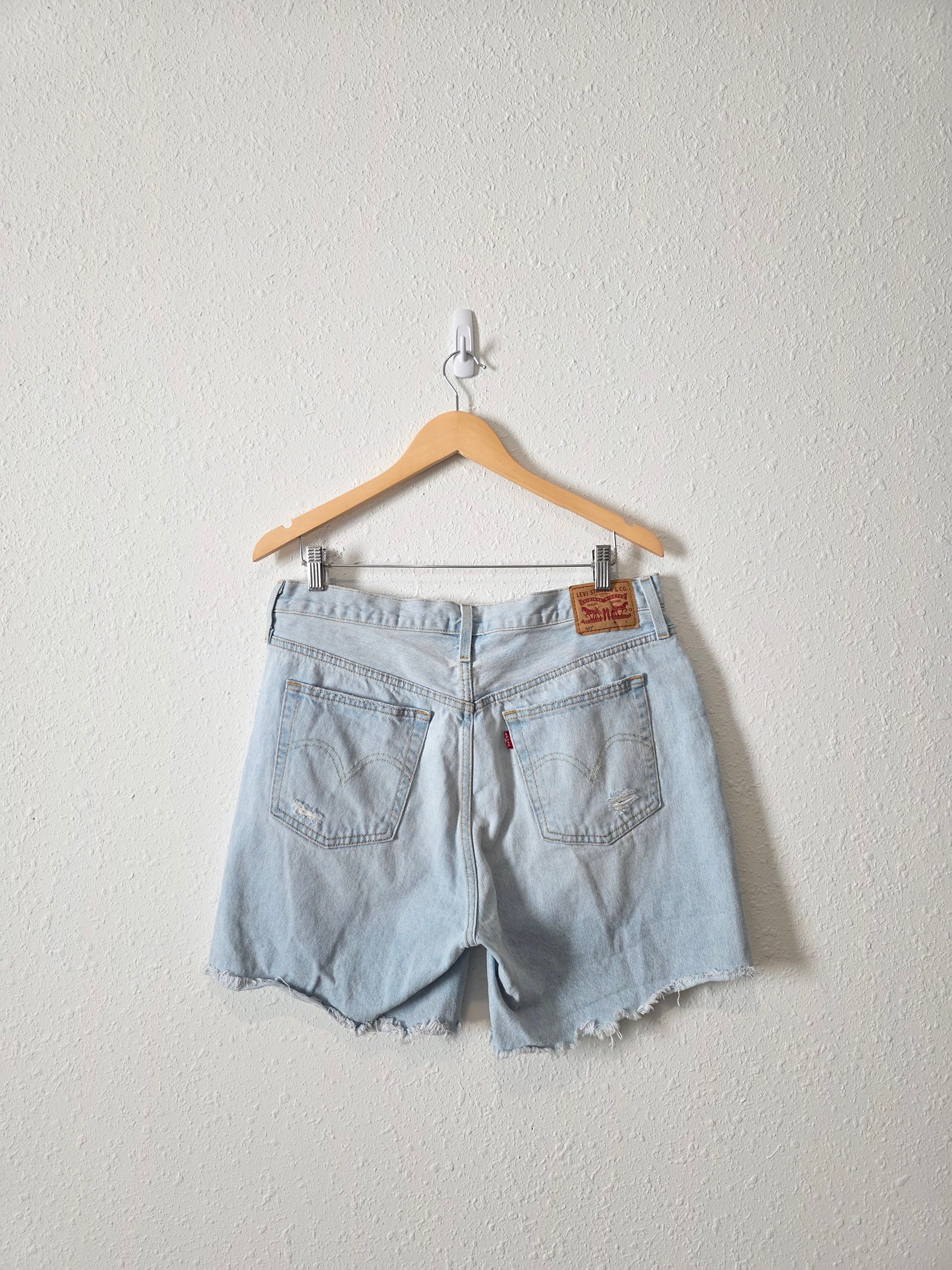 Levi's Light Wash Relaxed Shorts (33)