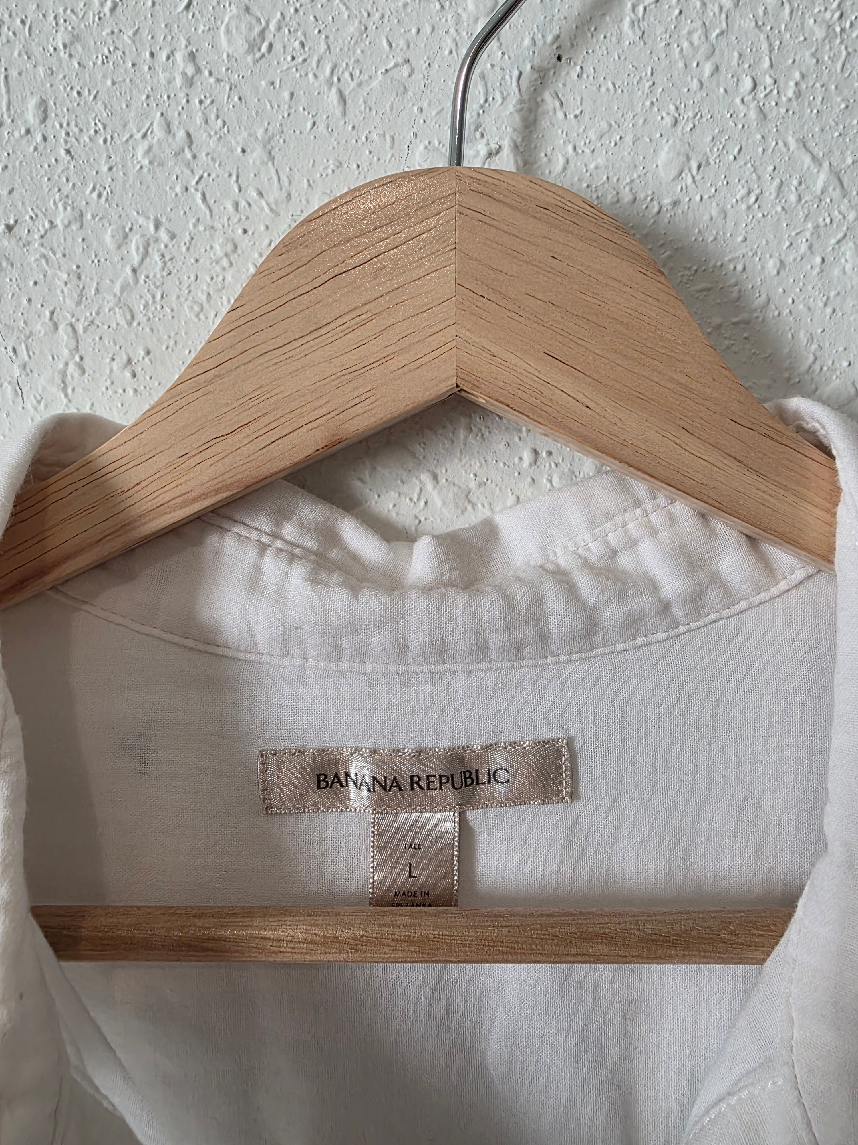 Banana Republic White Cotton Top (L)