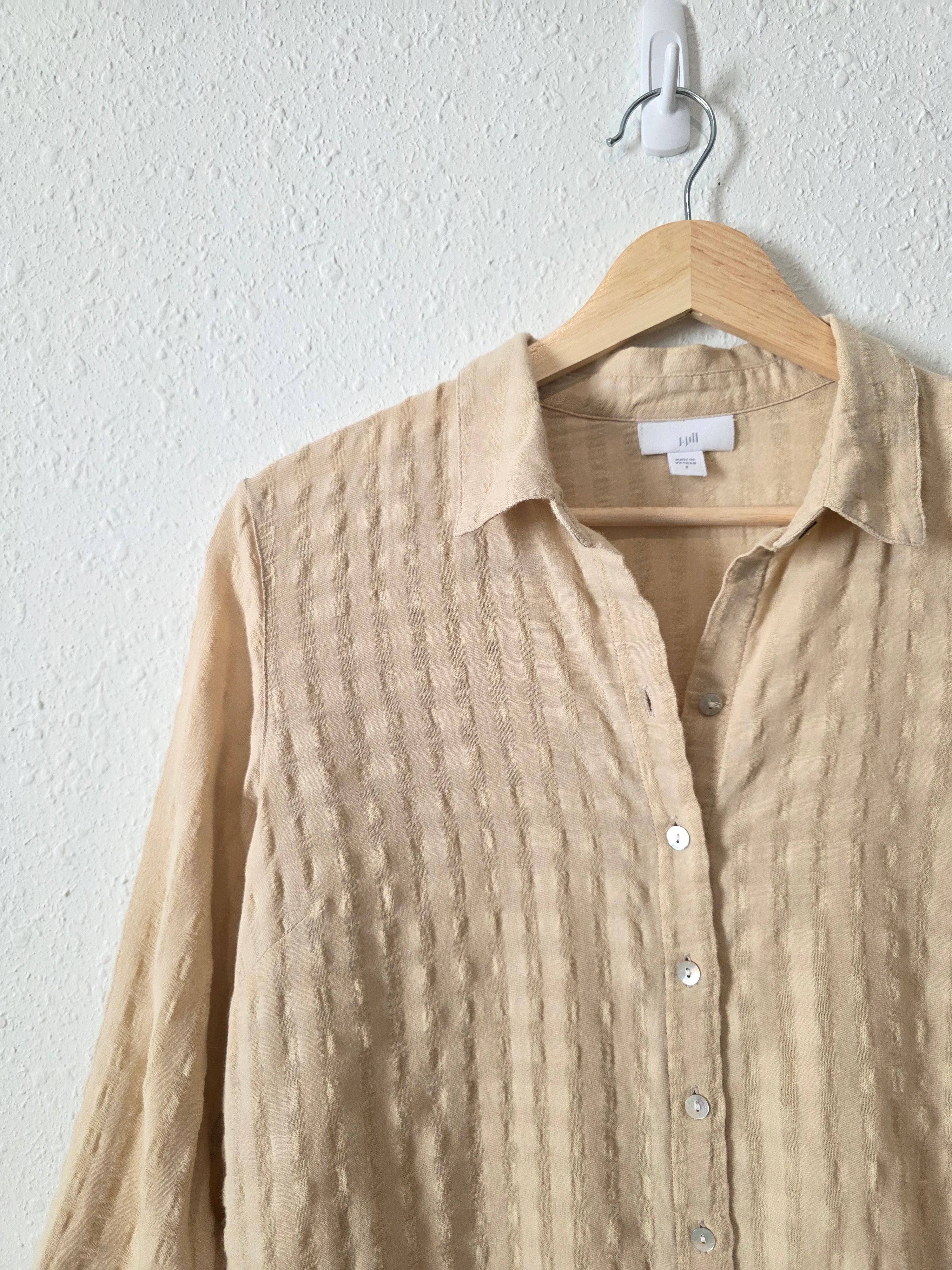 Neutral Textured Button Up (S)