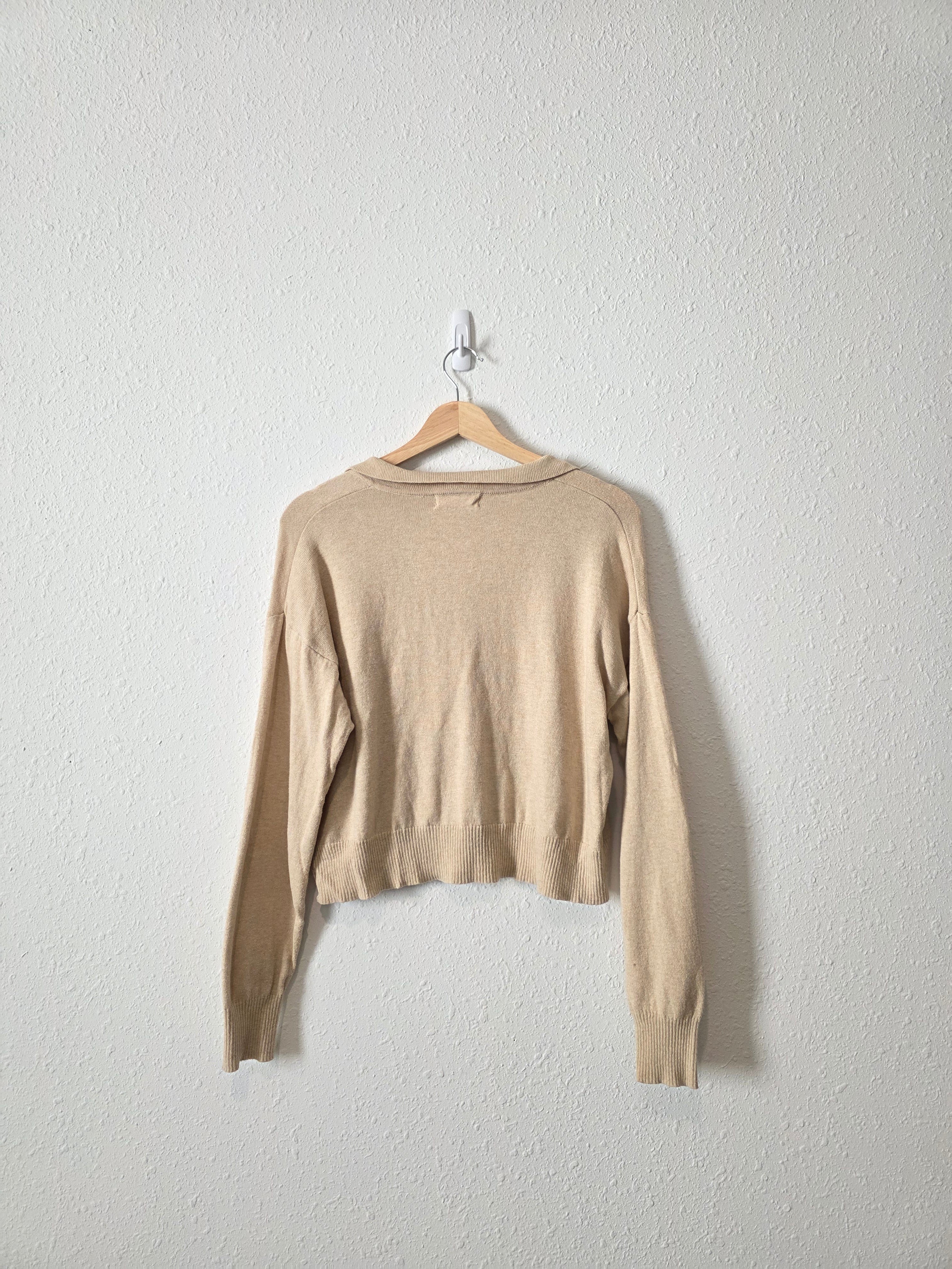 By Together Collared V Neck Top (S)