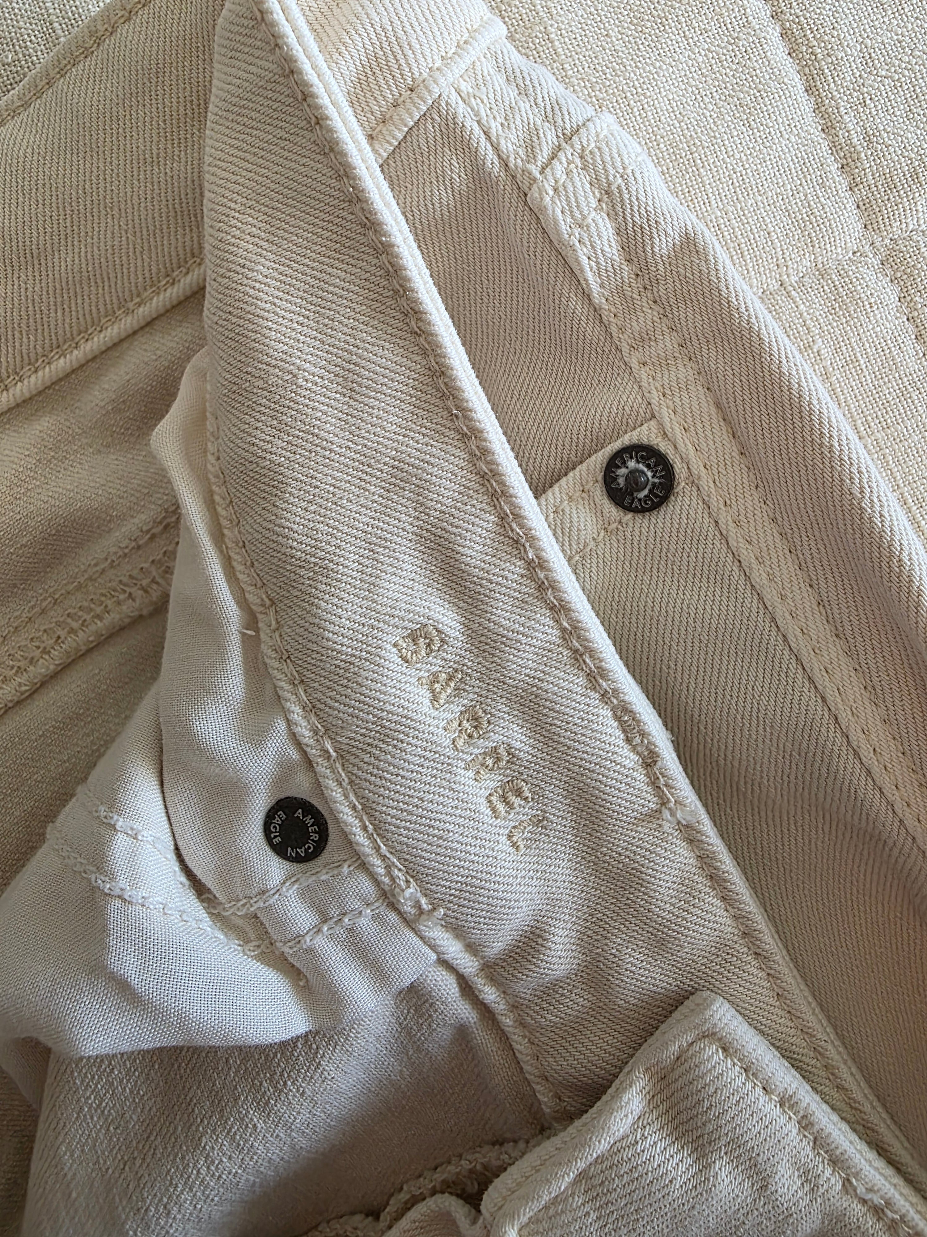 Cream Relaxed Barrel Jeans (8)