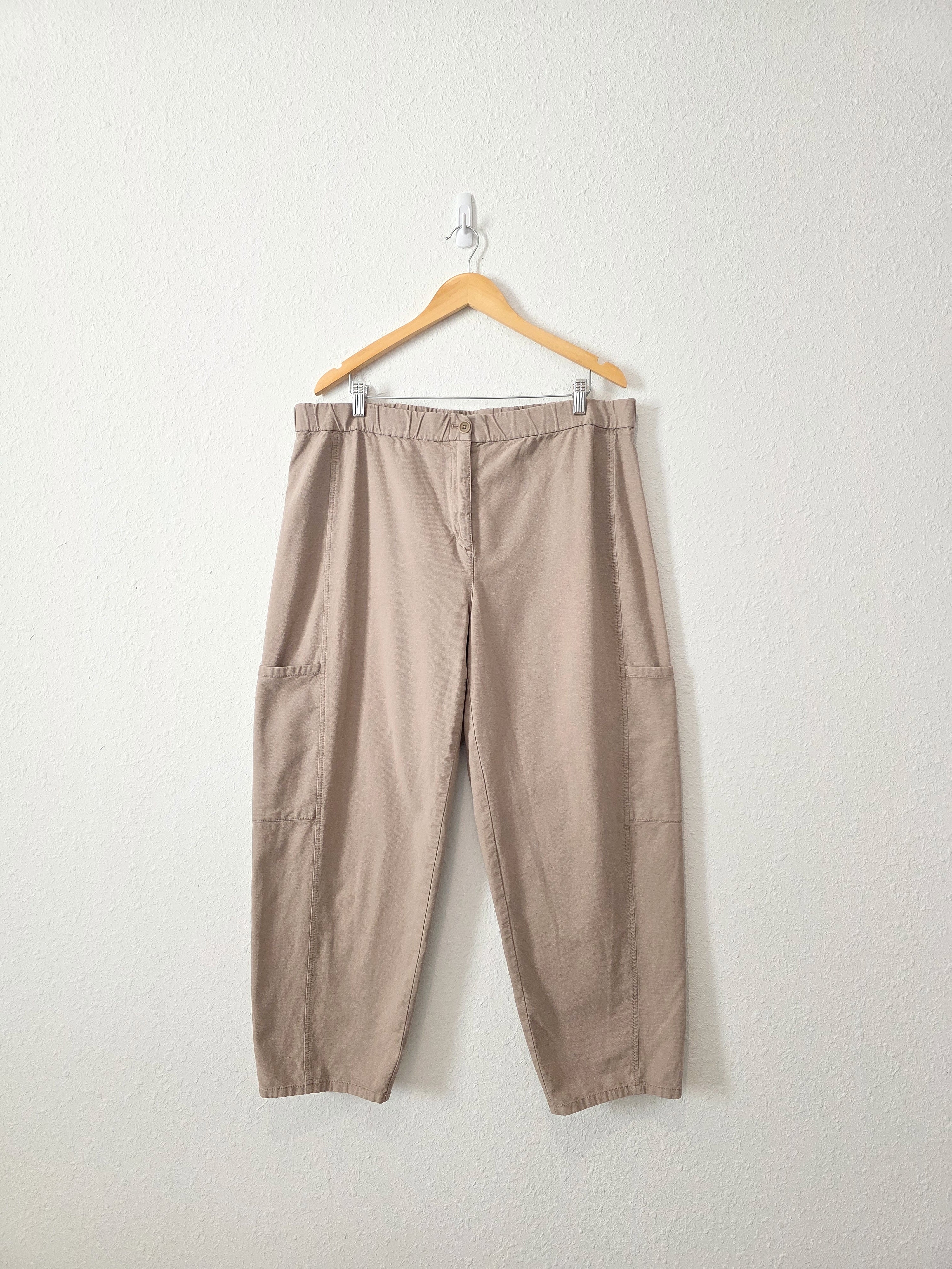 Eileen Fisher Neutral Straight Pants (XL)