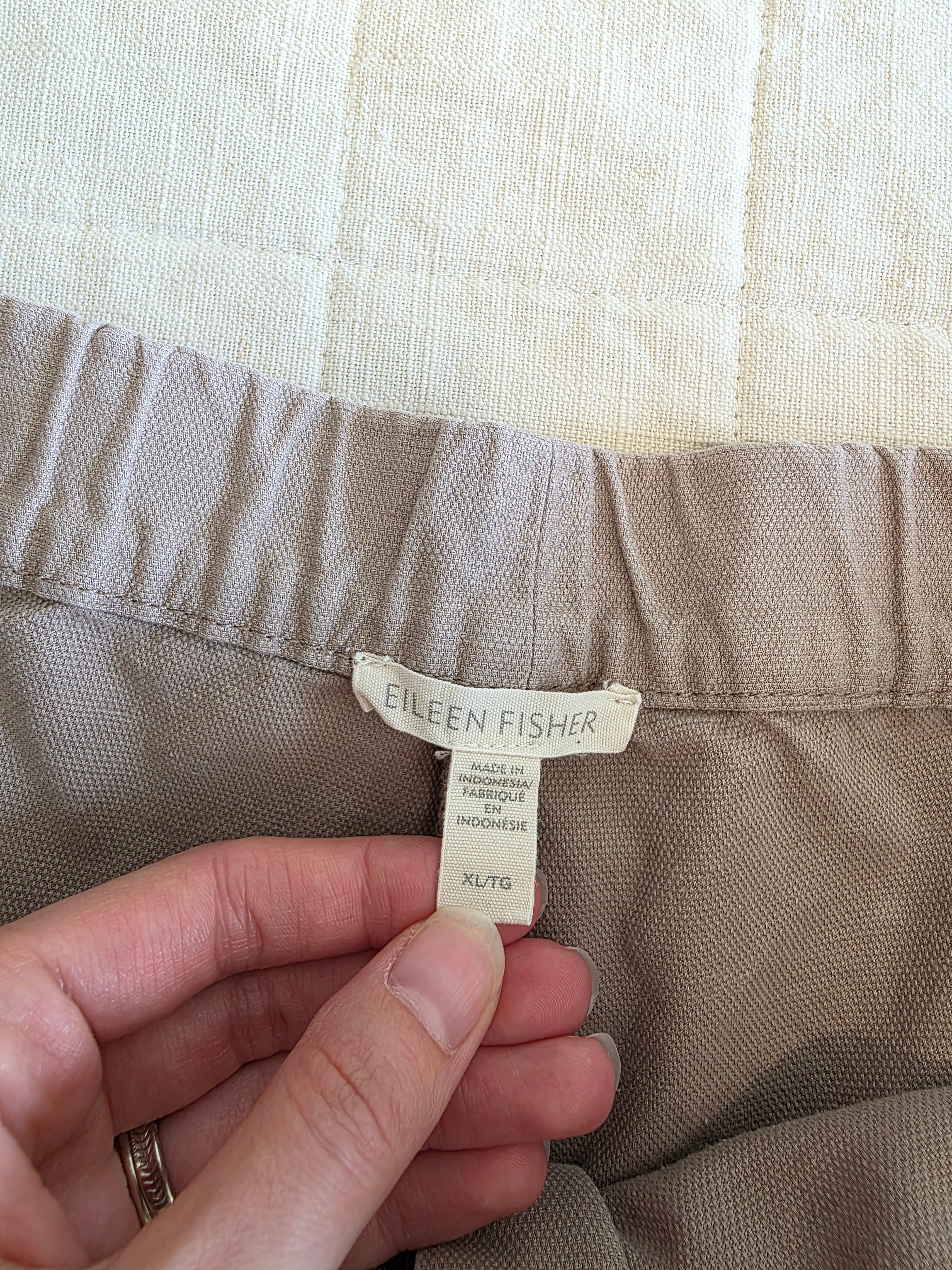 Eileen Fisher Neutral Straight Pants (XL)