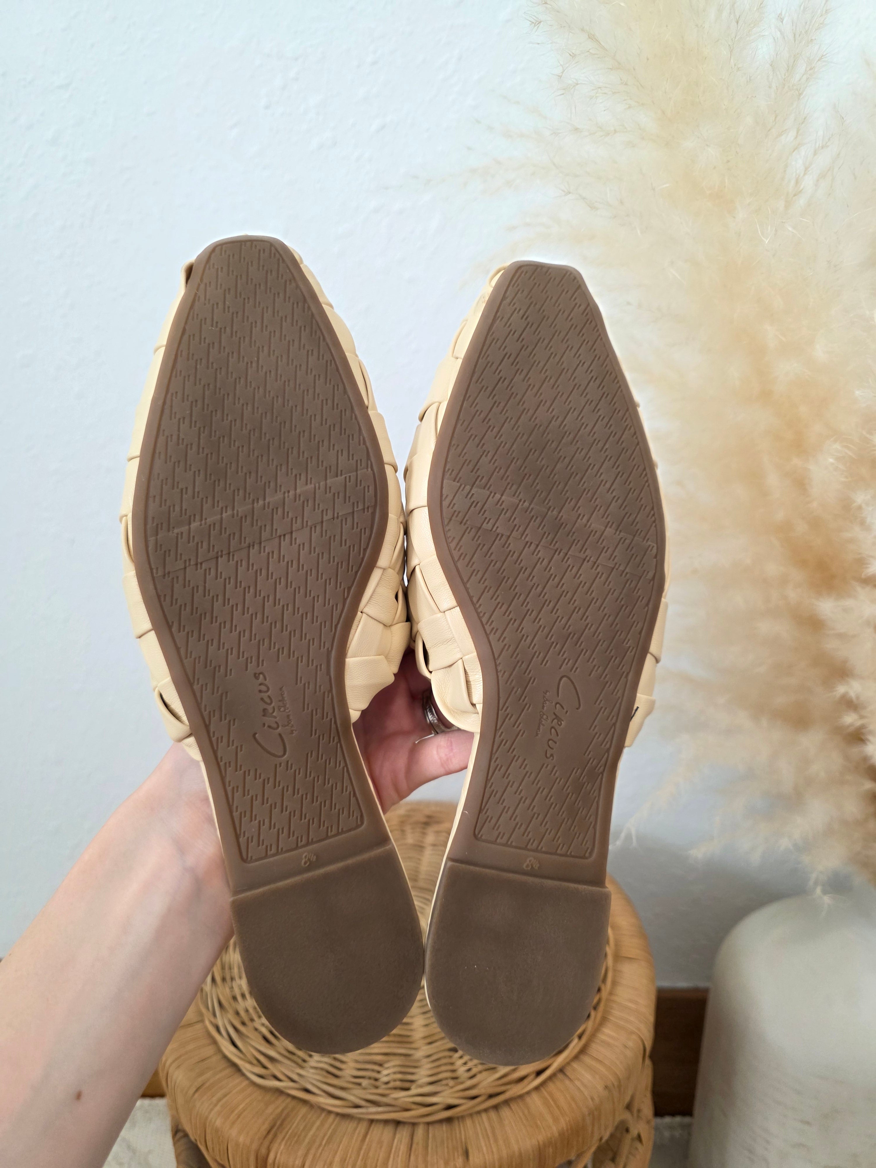 Sam Edelman Woven Mules (8.5)