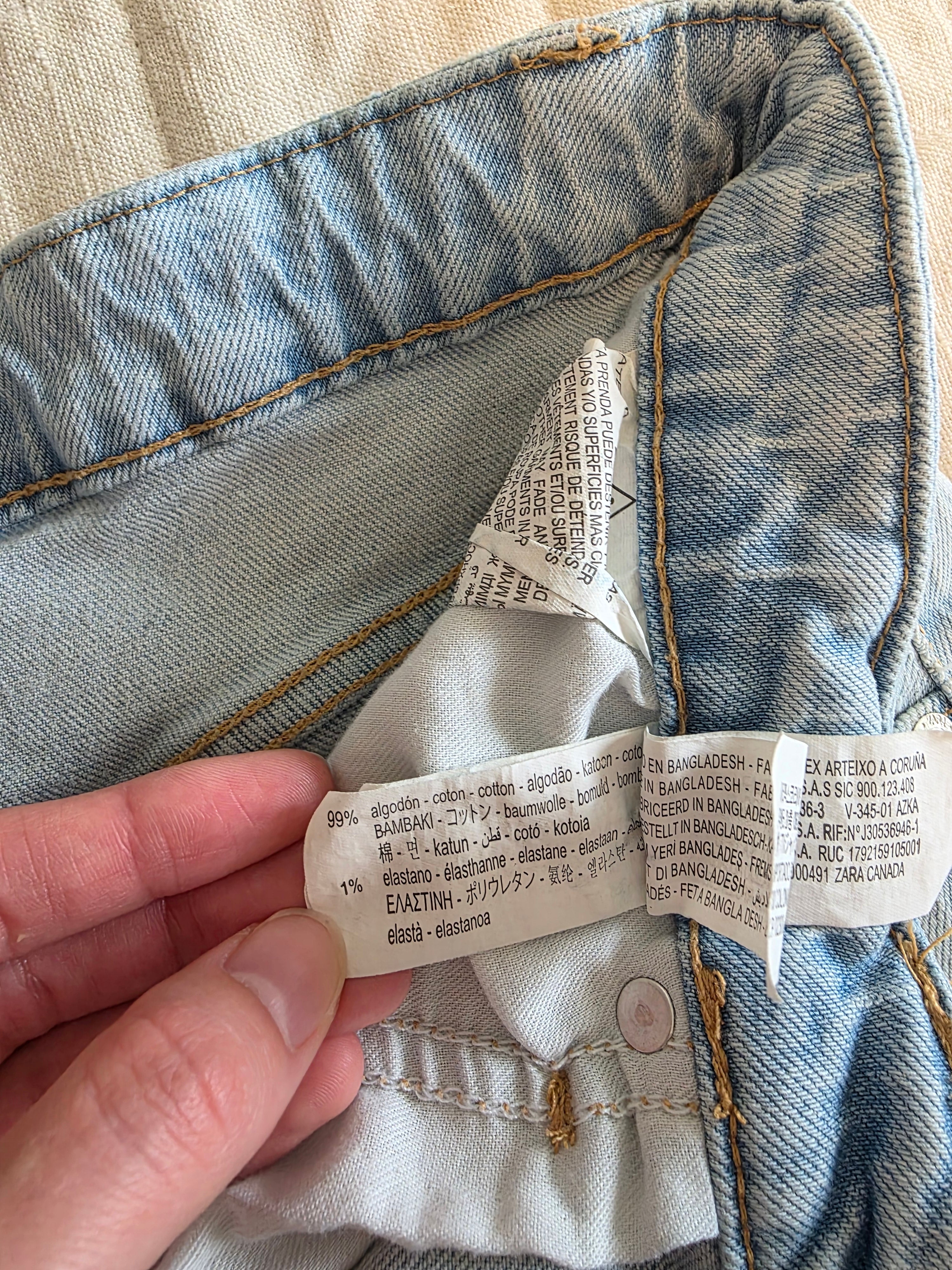 Zara Light Wash Denim Shorts (8)