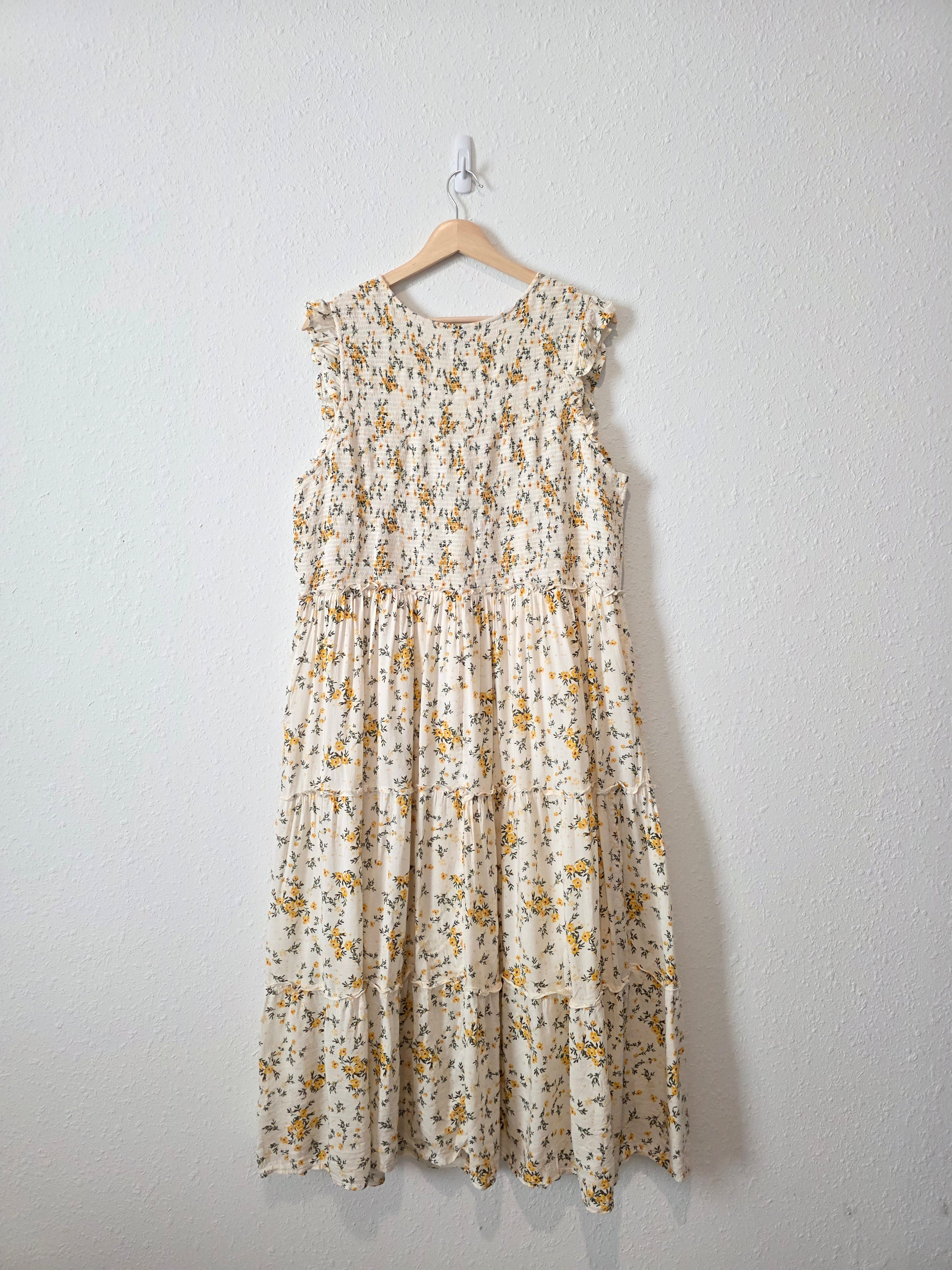Floral Smocked Midi Dress (2X)