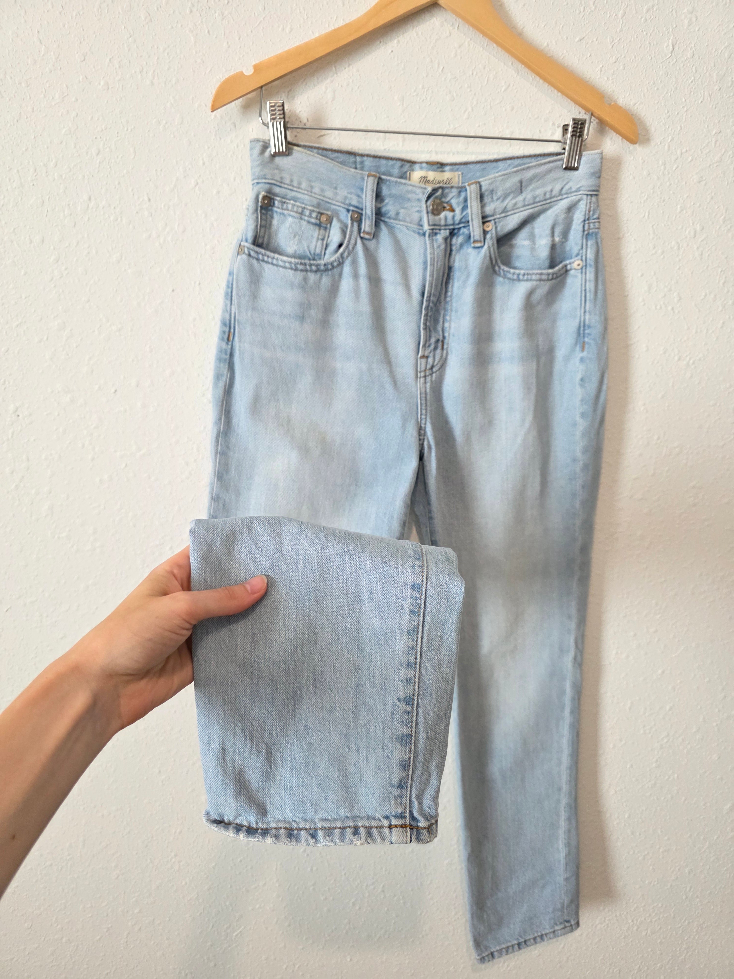 Madewell Light Wash Straight Jeans (26)