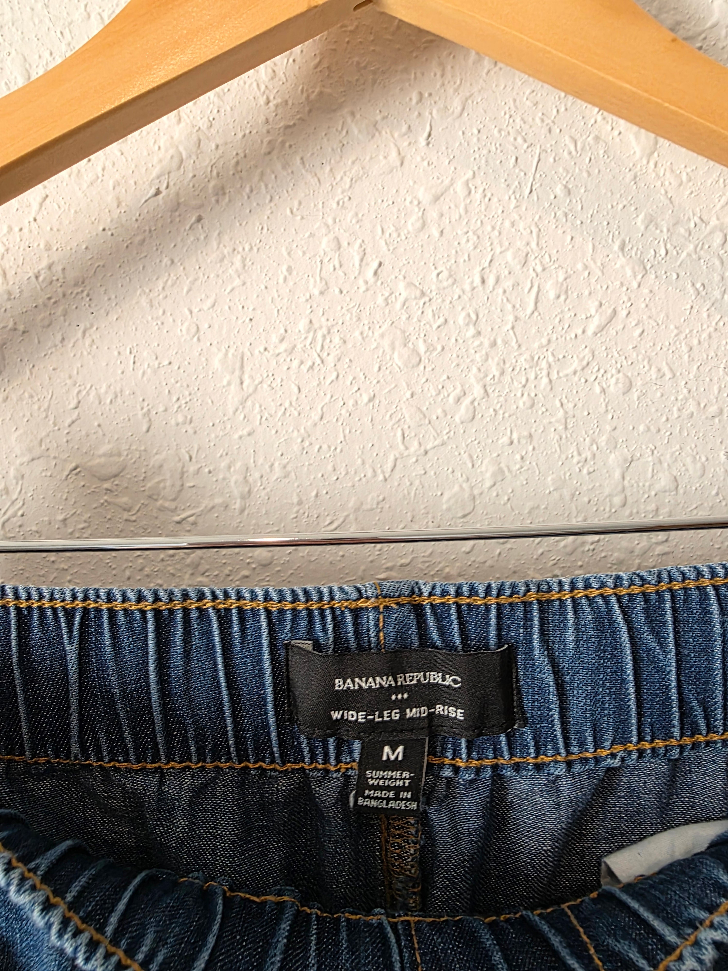 Banana Republic Wide Leg Easy Pants (M)