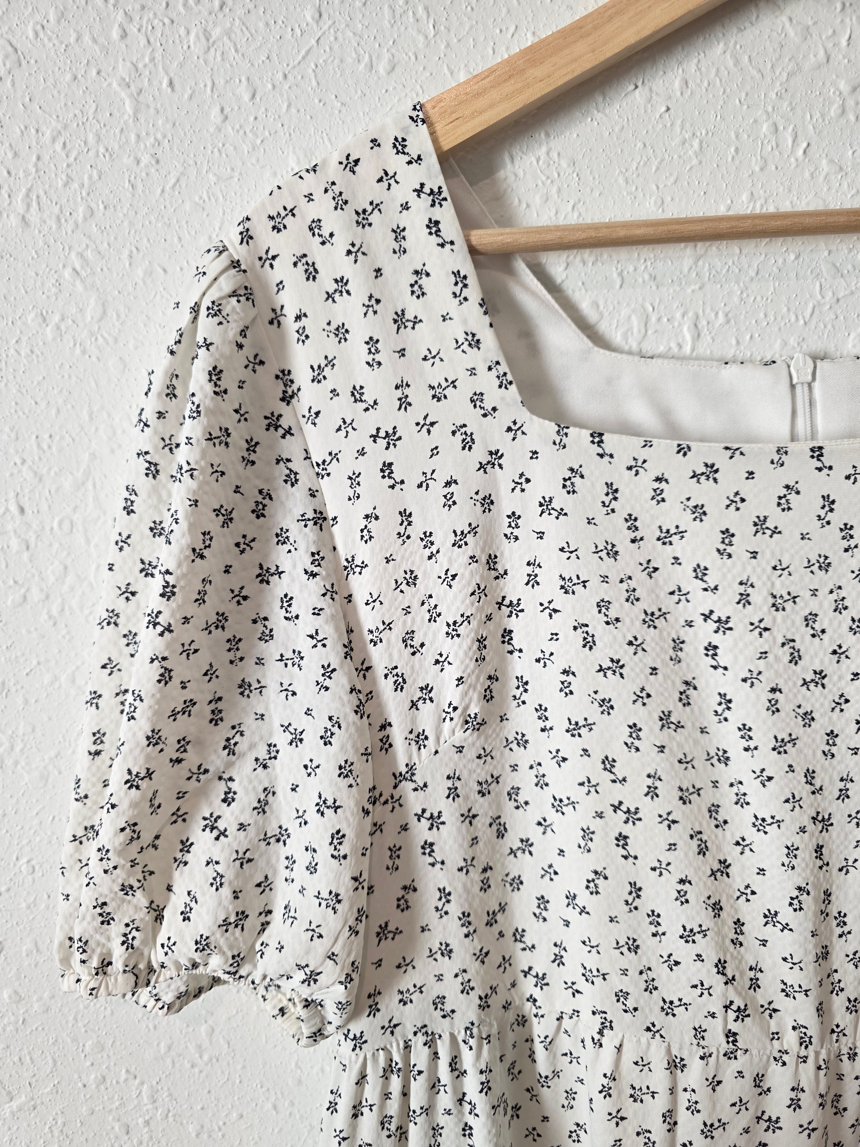 Leia & Co Floral Midi Dress (L)