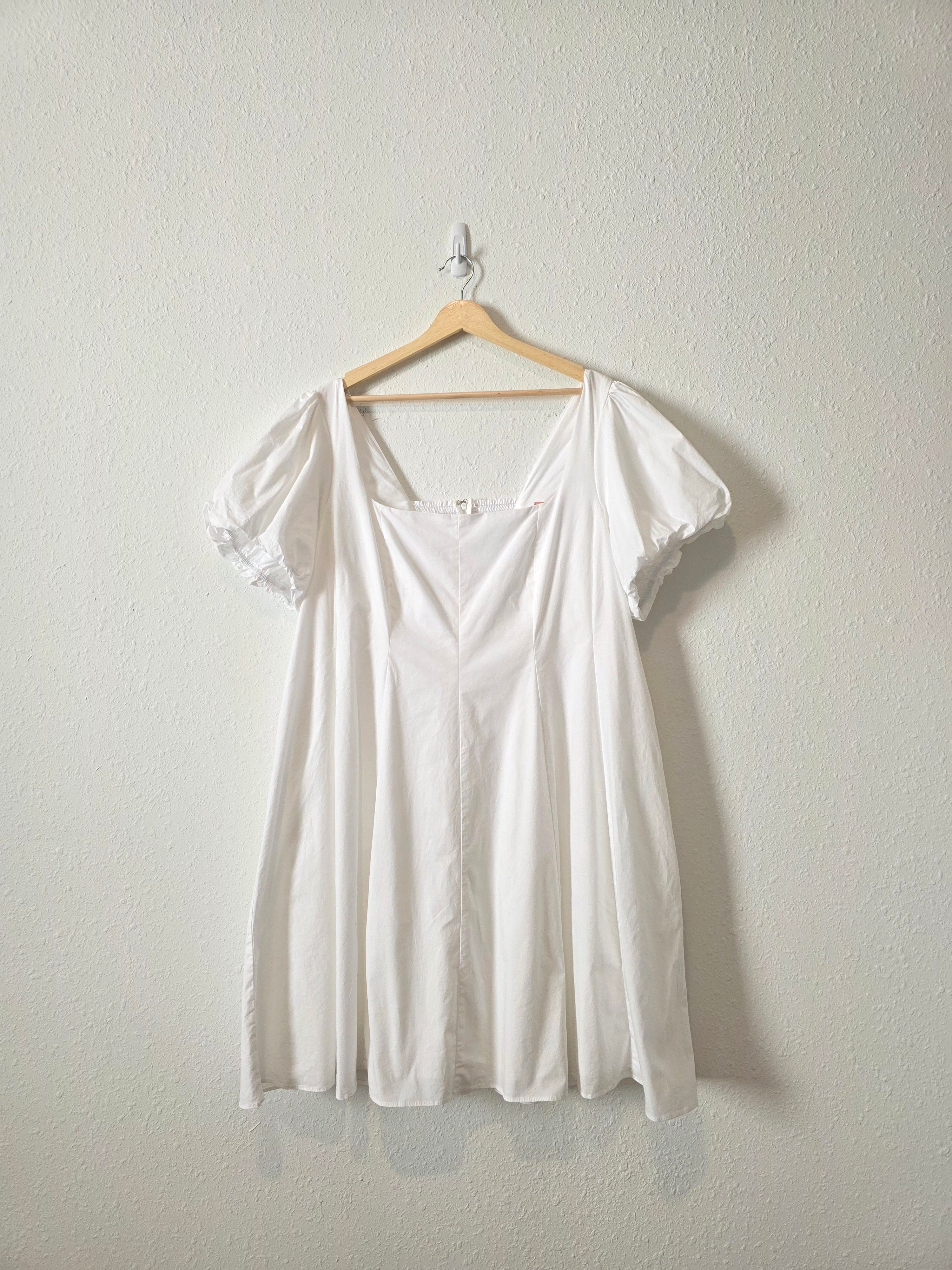 SMYM White Puff Sleeve Dress (3X)