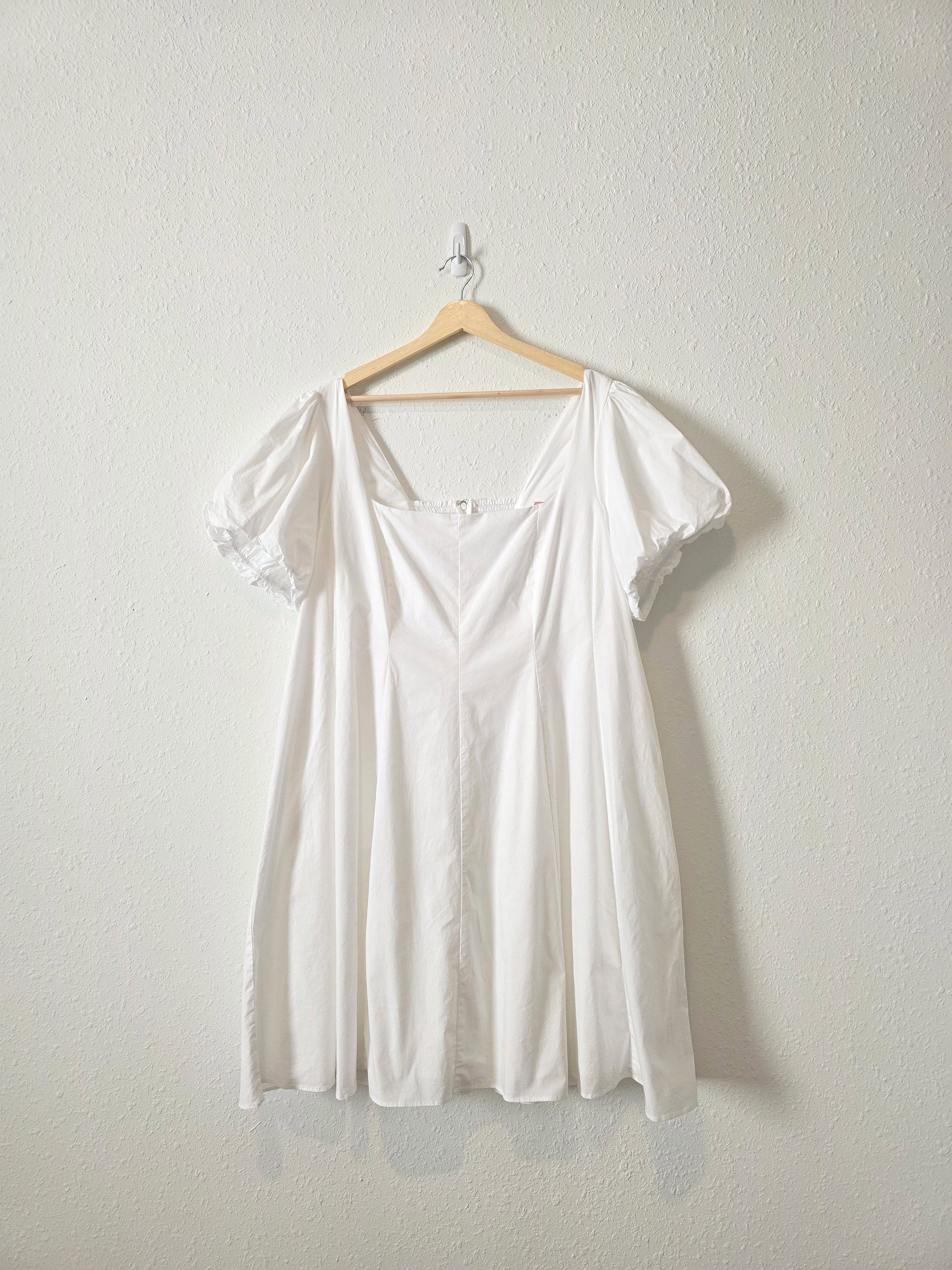 SMYM White Puff Sleeve Dress (3X)
