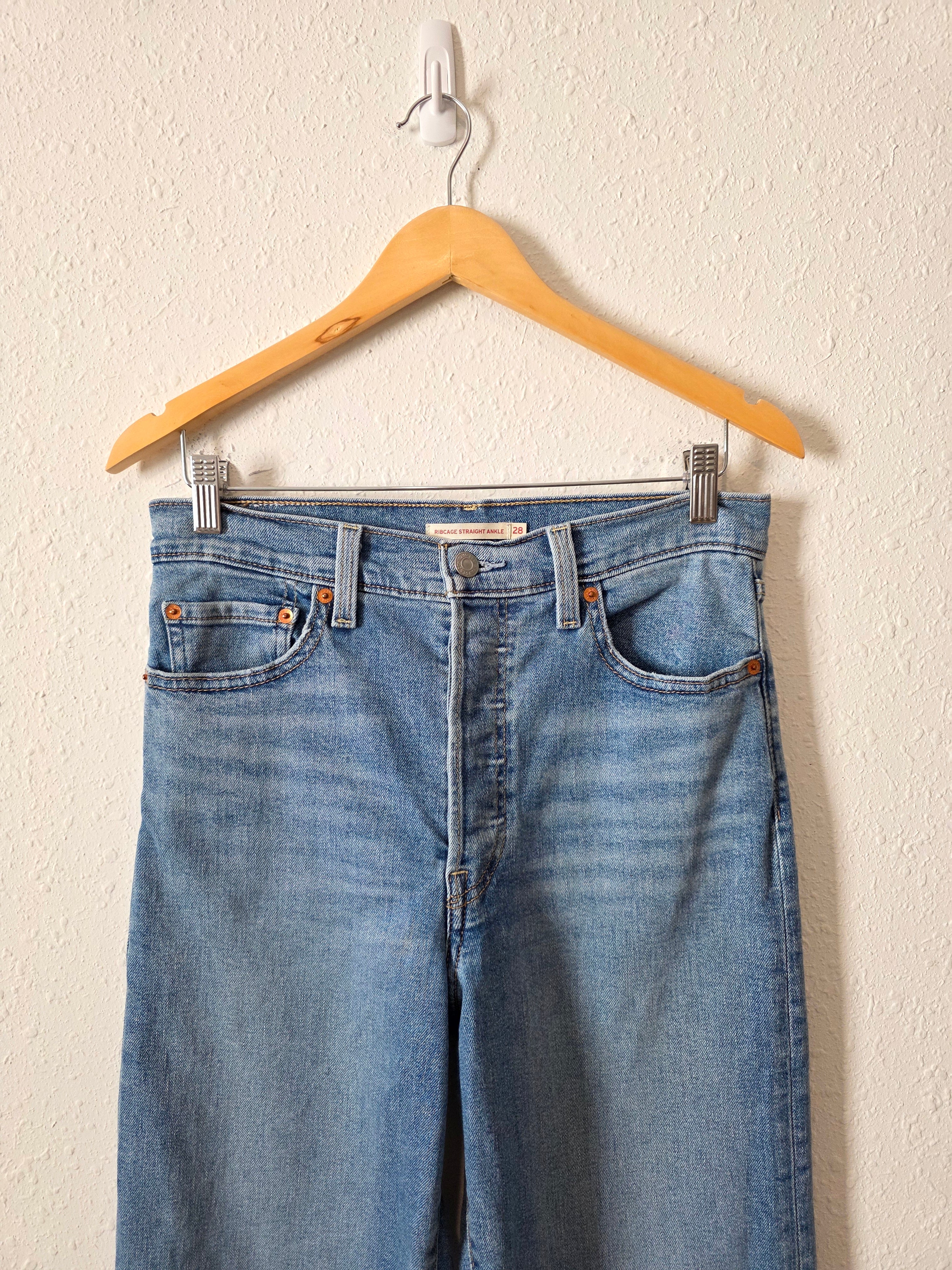 Levi's Ribcage Straight Jeans (28)