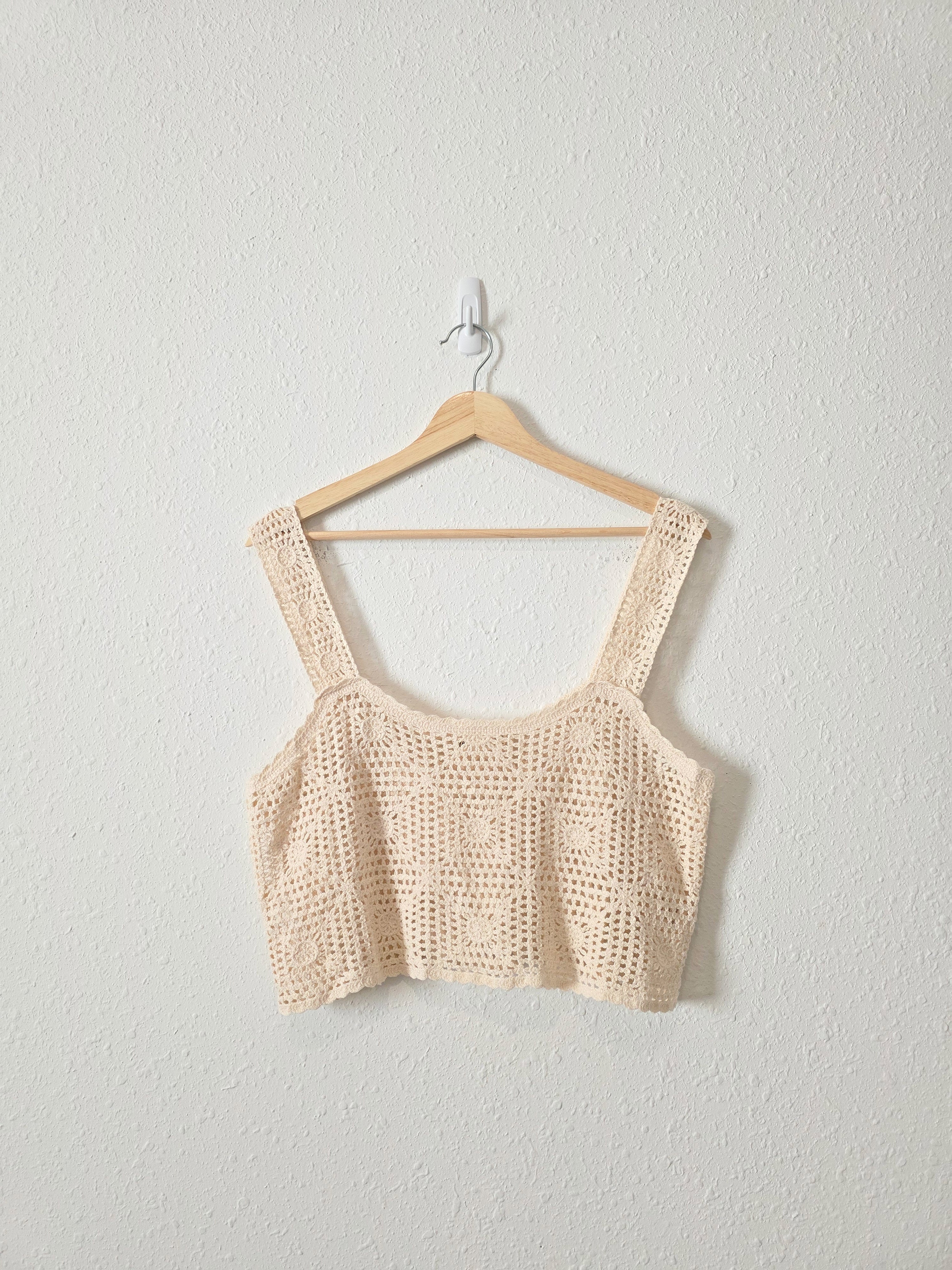 Cropped Crochet Knit Top (M/L)