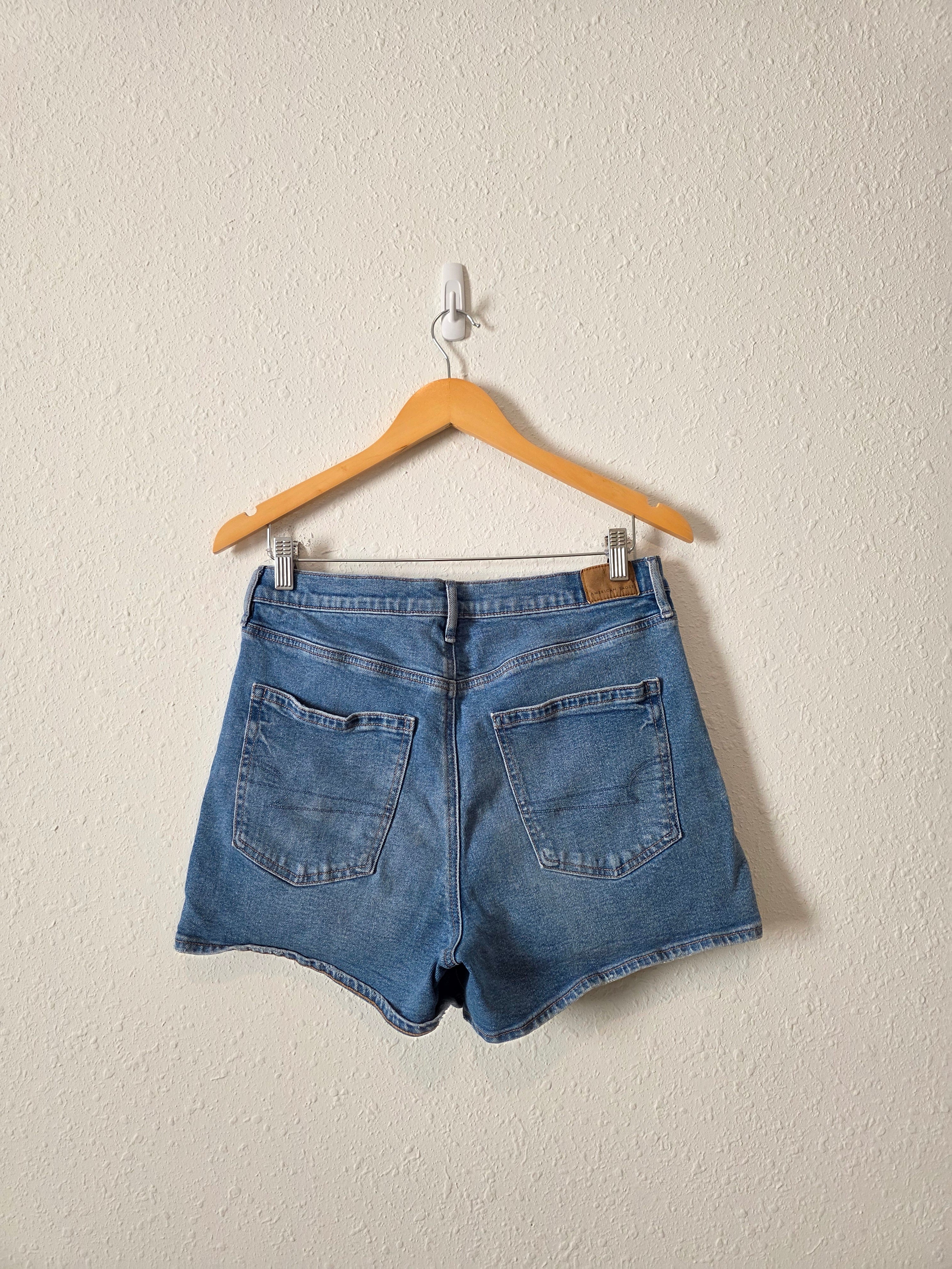 Relaxed Denim Shorts (8)