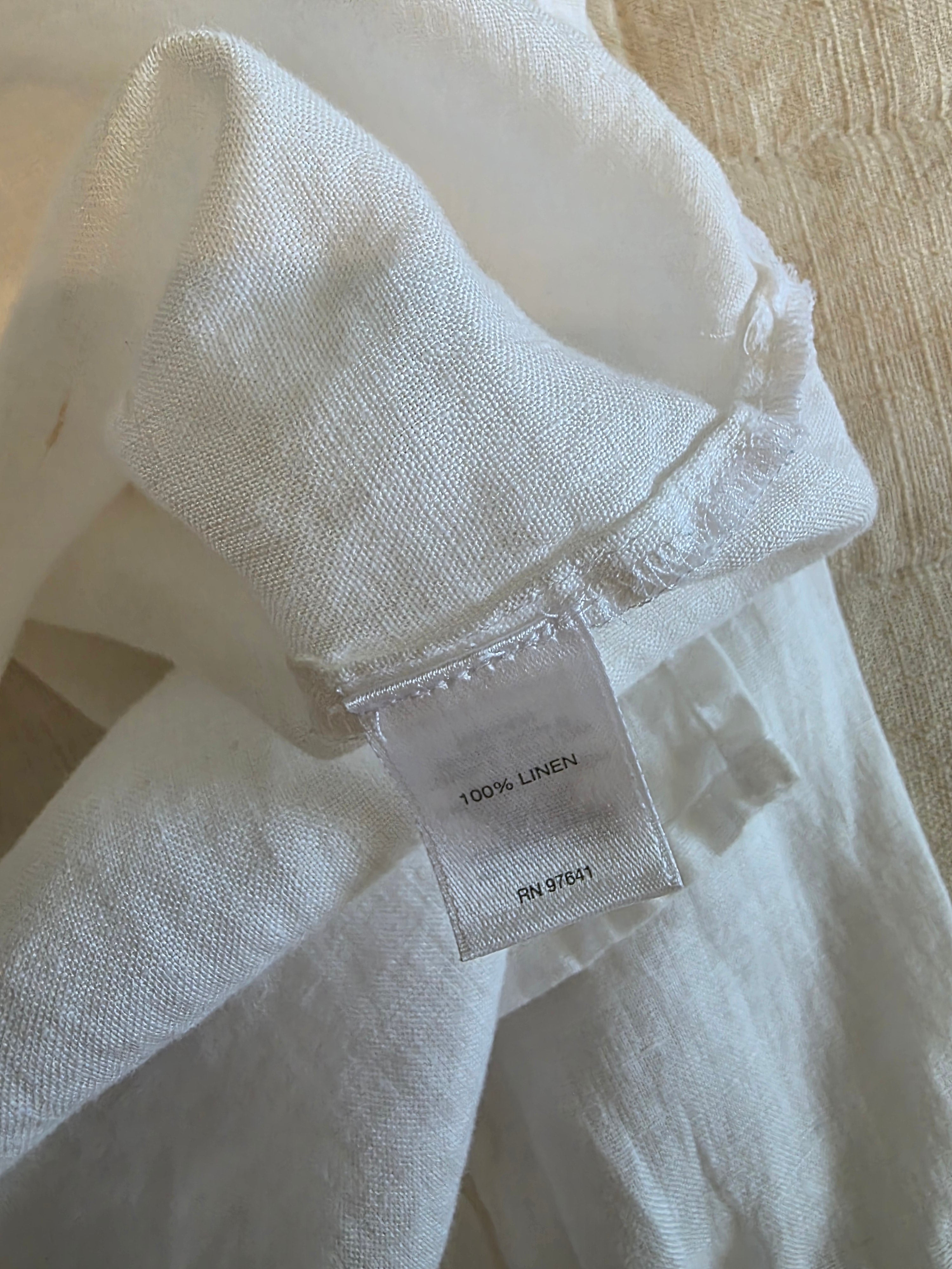 Beachy Linen Button Up (XS)