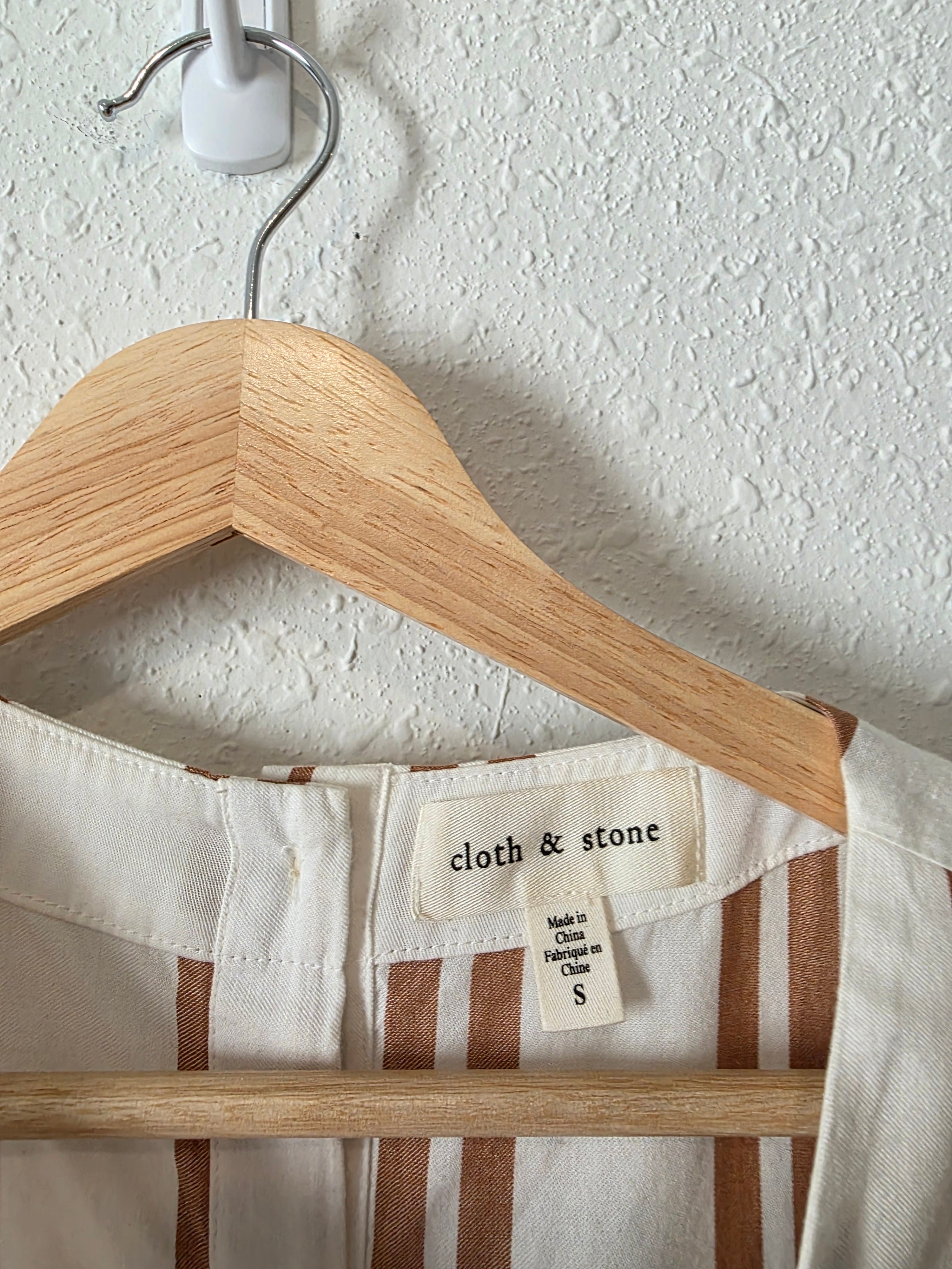 Cloth & Stone Striped Button Back Tank (S)
