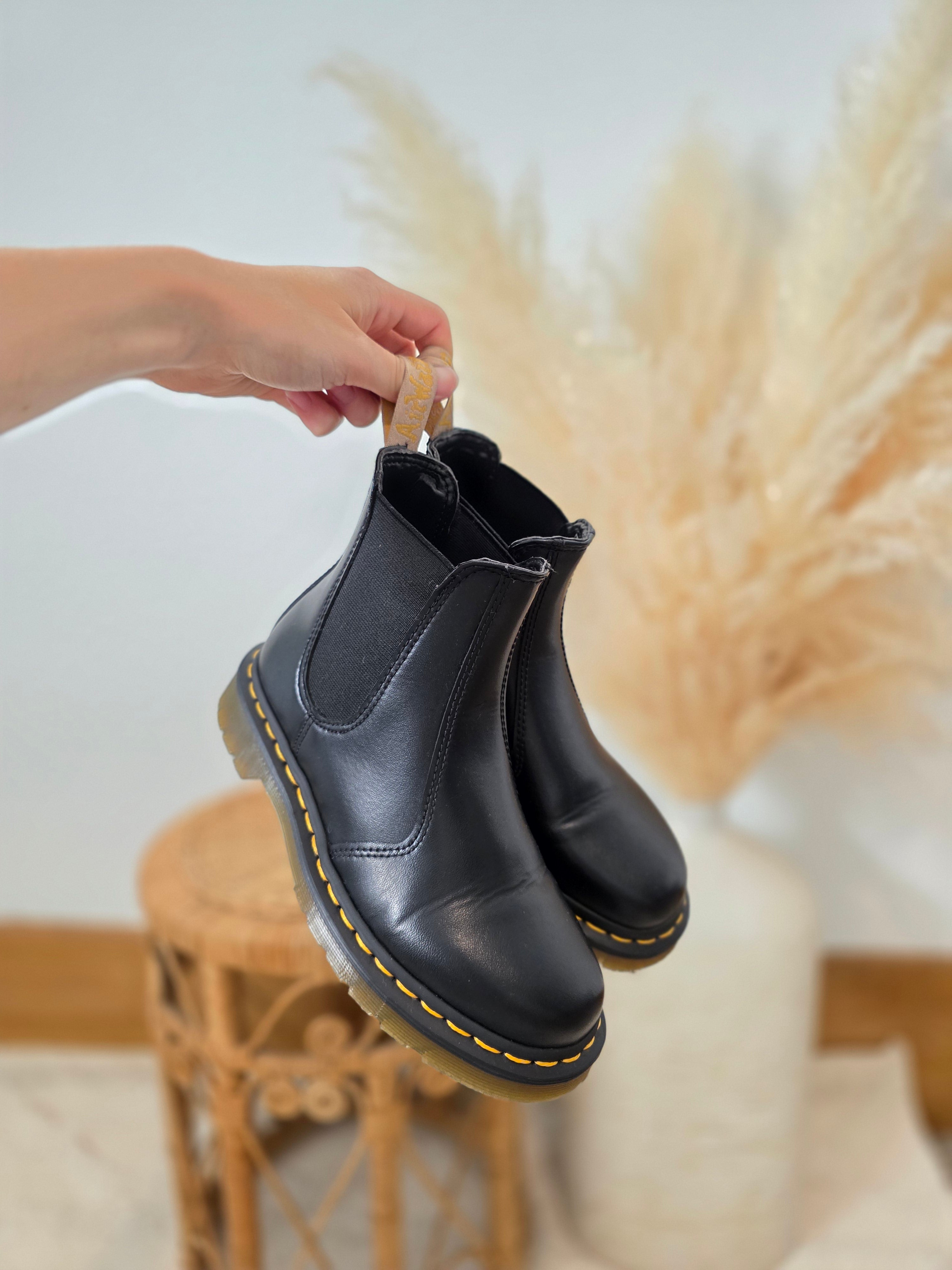 Dr Martens Black Chelsea Boots (5)