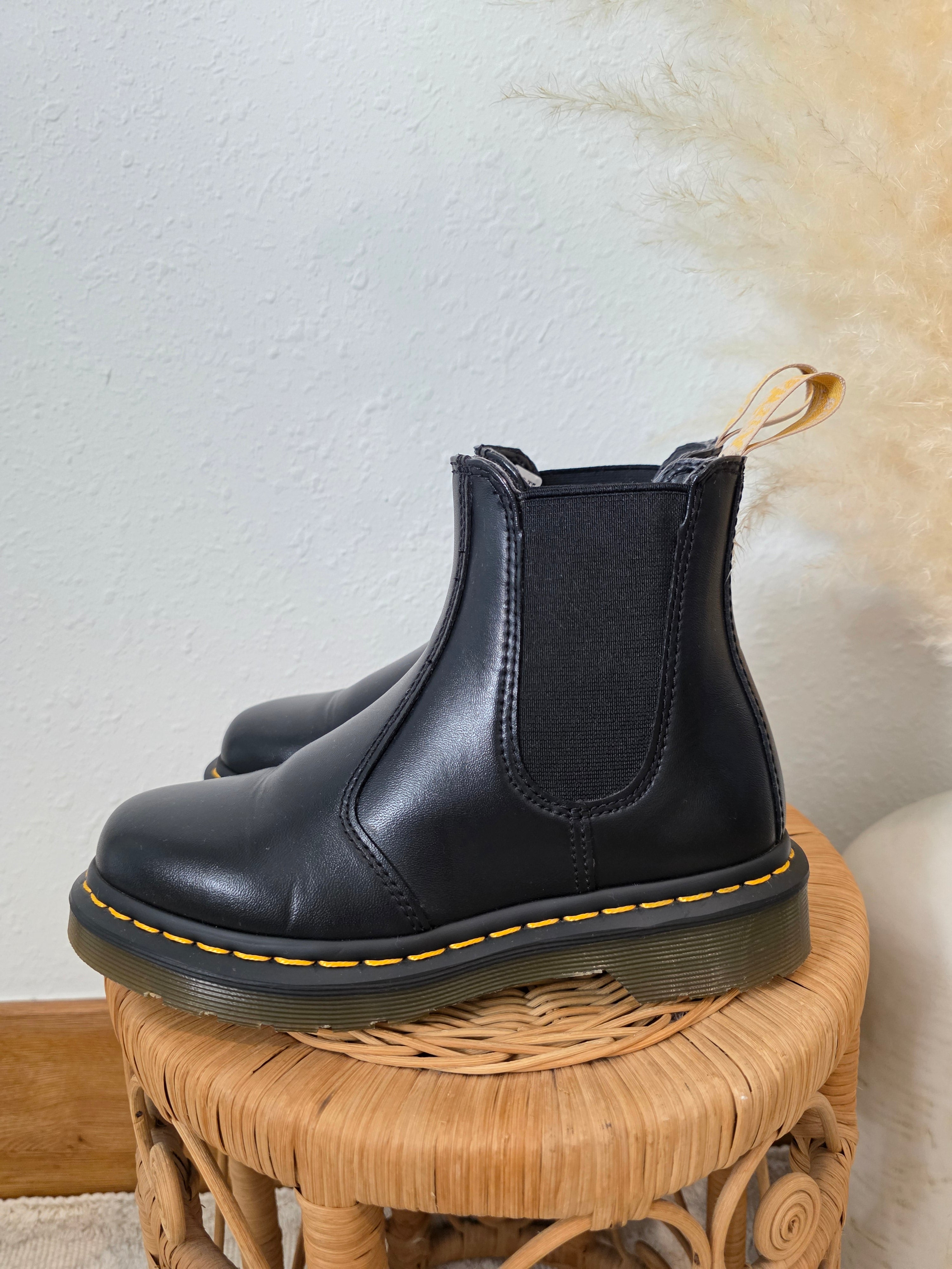Dr Martens Black Chelsea Boots (5)