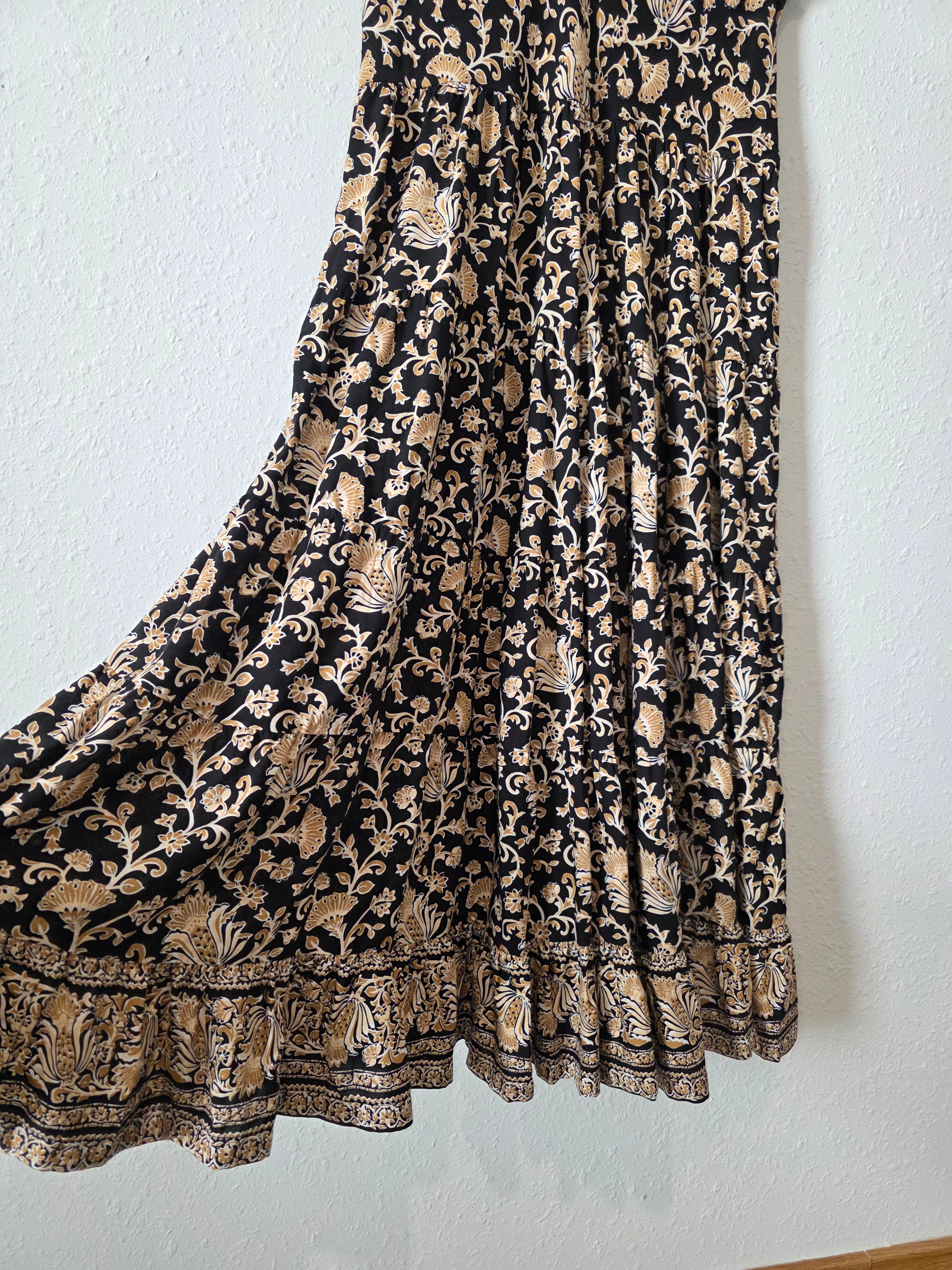 Neutral Floral Midi Dress (SP)