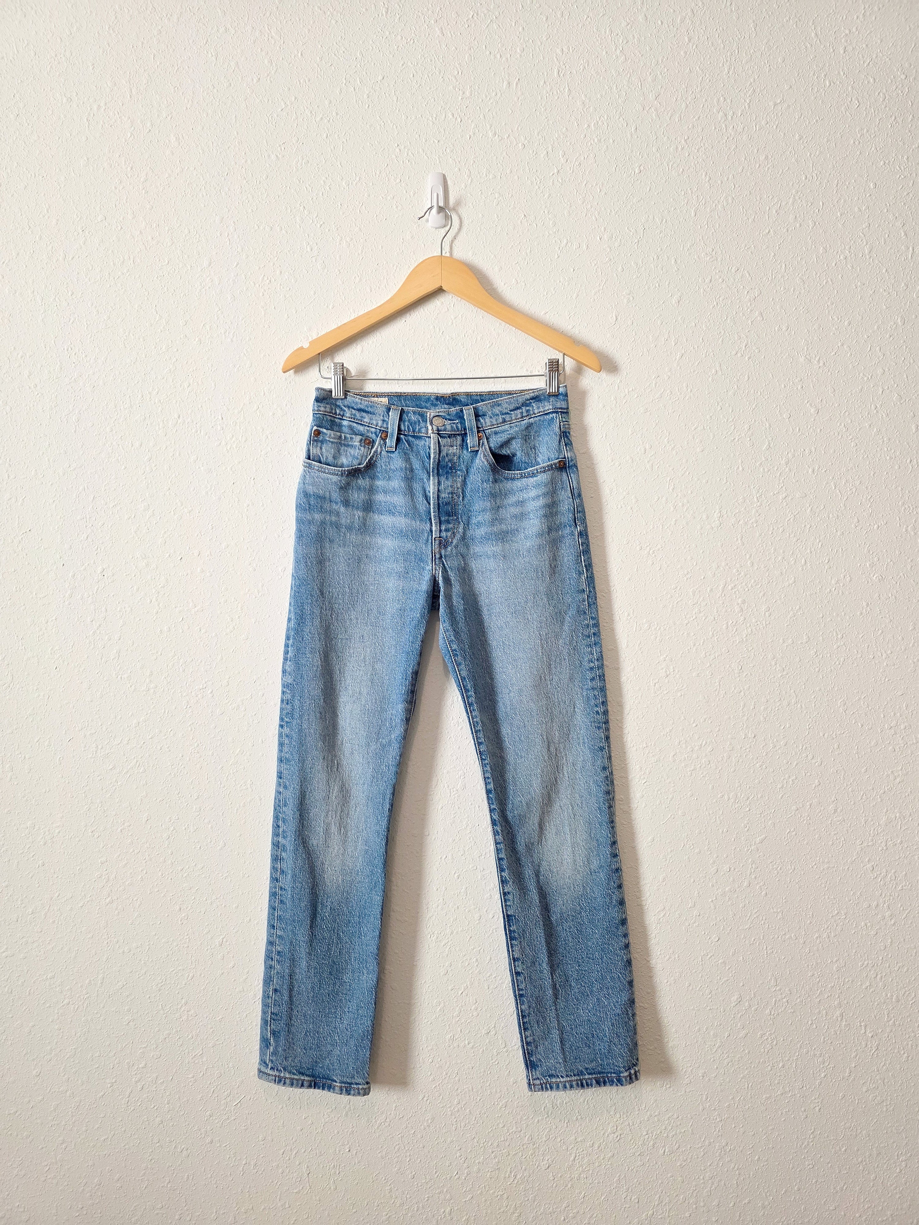 Levi's Straight Leg Jeans (26)