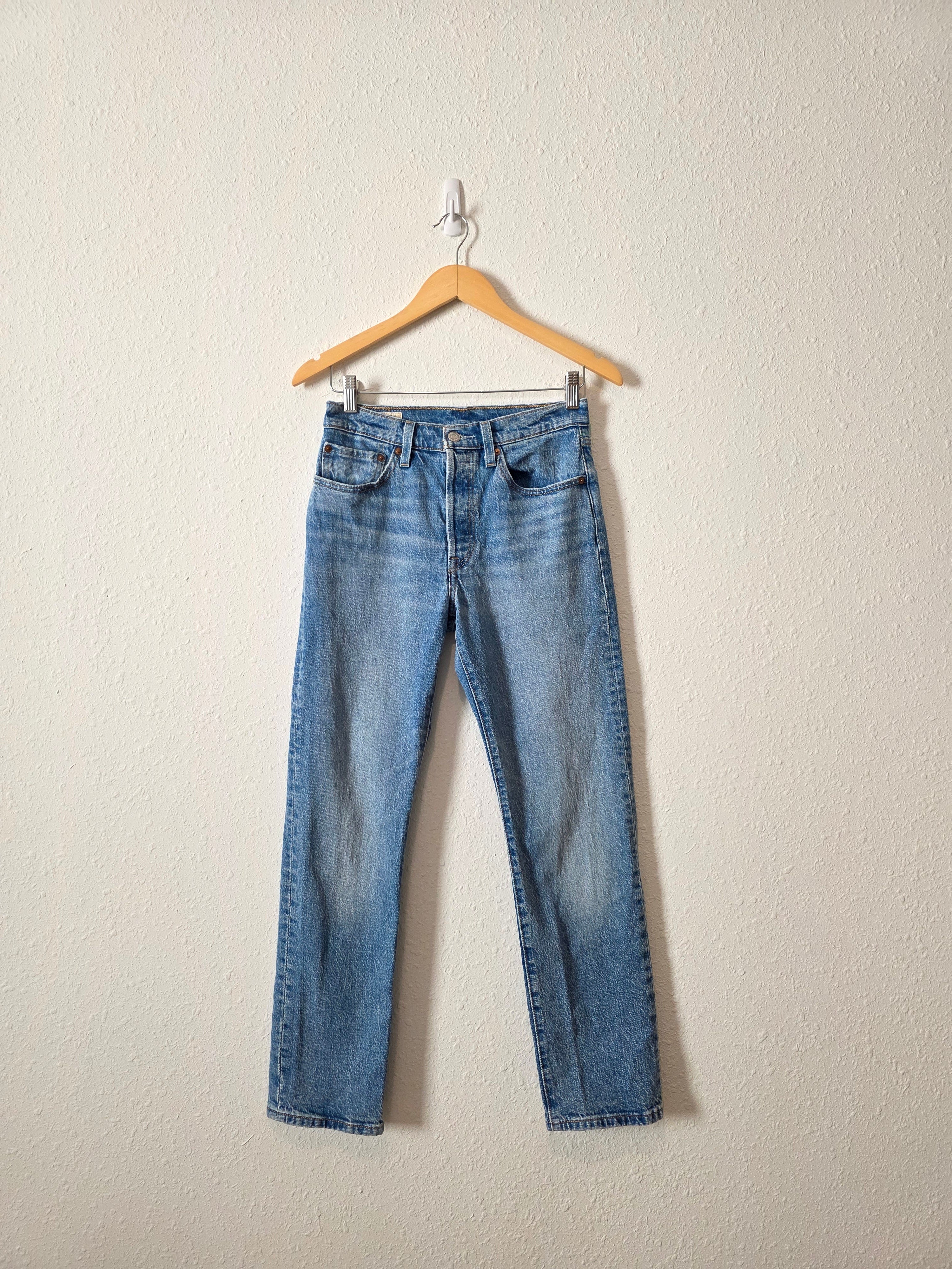 Levi's Straight Leg Jeans (26)